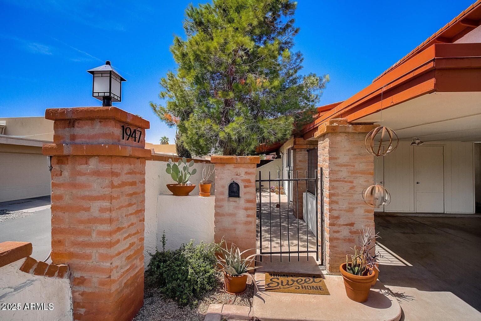 1909 E ORANGE Drive A, Phoenix, AZ 85016 — photo 4 of 26