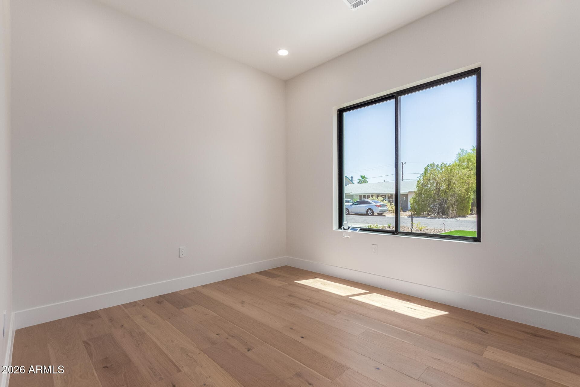 3014 E AVALON Drive, Phoenix, AZ 85016 — photo 32 of 55