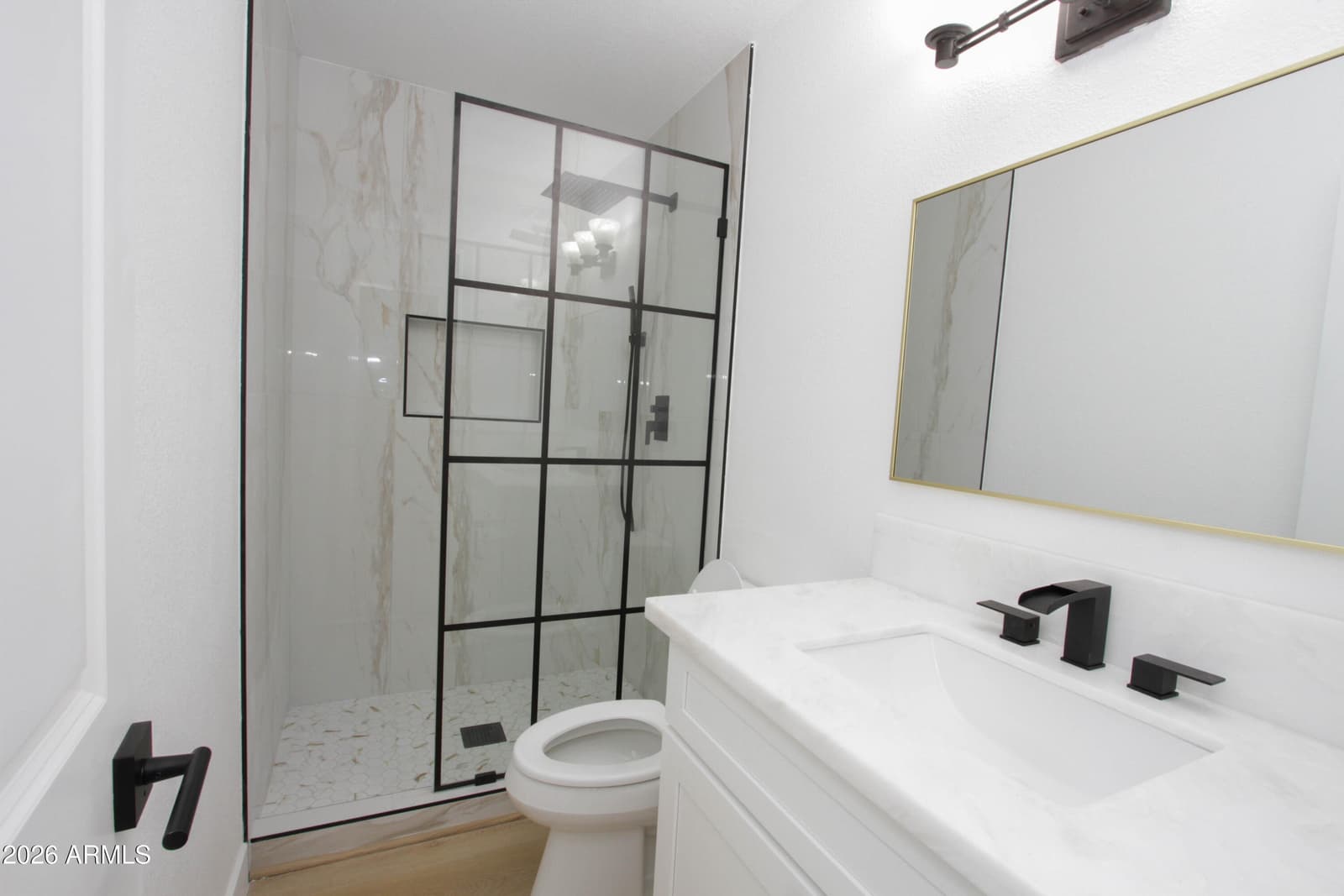 2142 W KERRY Lane, Phoenix, AZ 85027 — photo 8 of 49