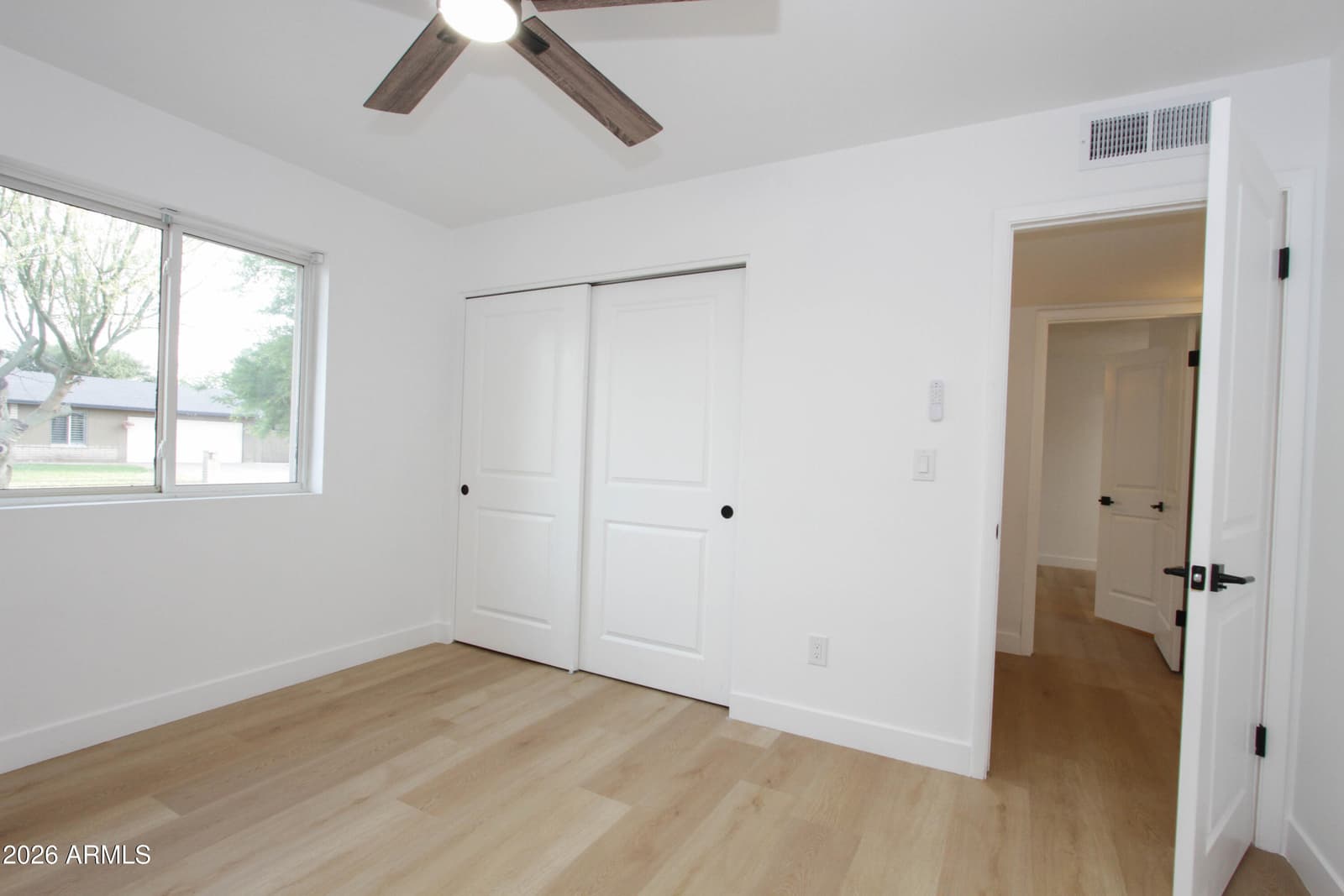 2142 W KERRY Lane, Phoenix, AZ 85027 — photo 29 of 49