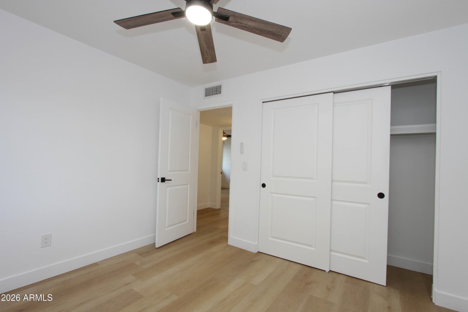 2142 W KERRY Lane, Phoenix, AZ 85027 — photo 30 of 49