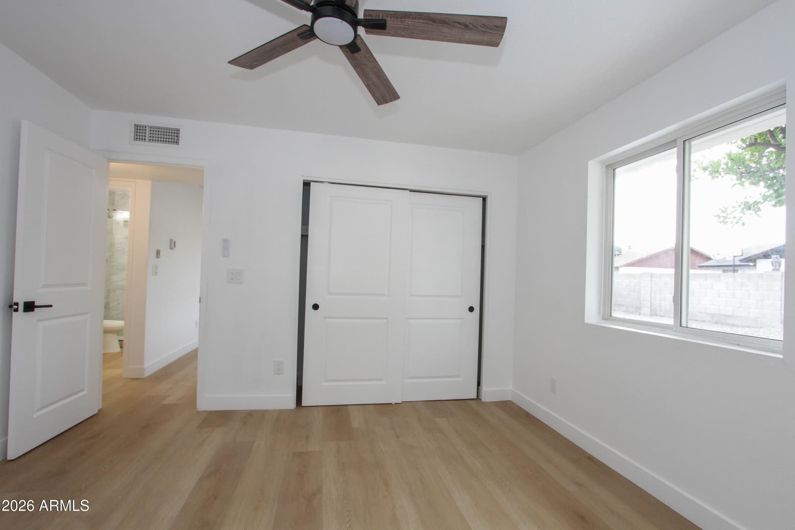 2142 W KERRY Lane, Phoenix, AZ 85027 — photo 31 of 49