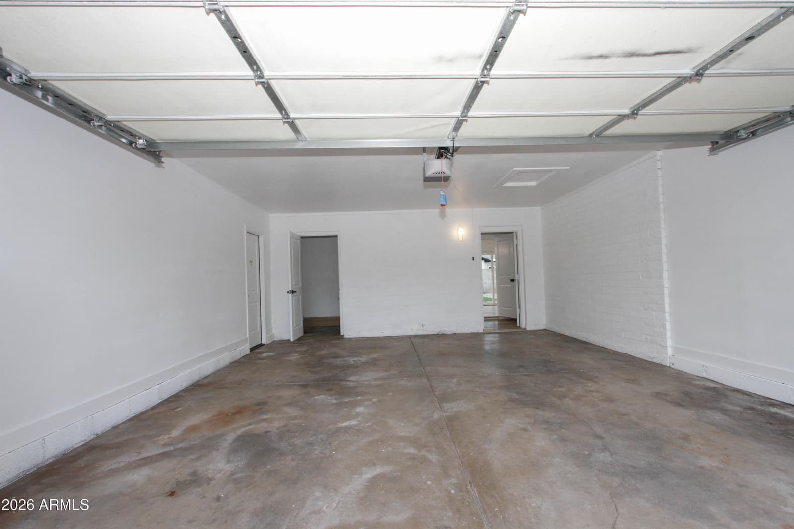 2142 W KERRY Lane, Phoenix, AZ 85027 — photo 33 of 49