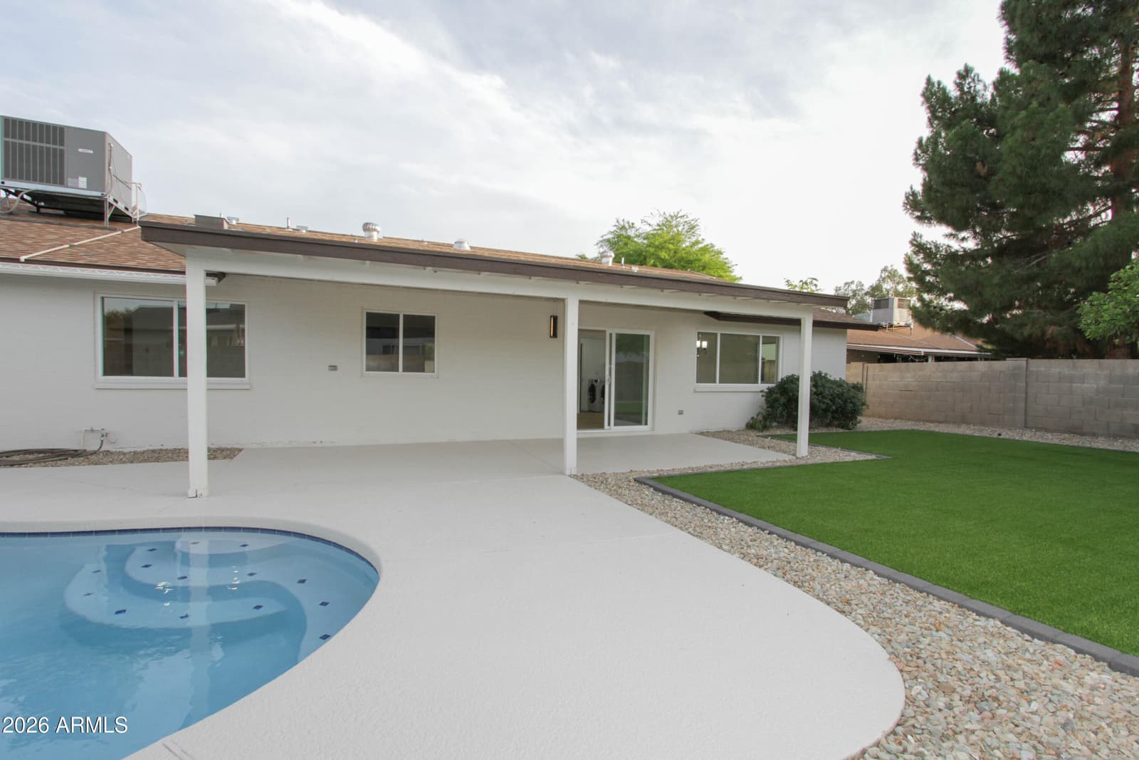 2142 W KERRY Lane, Phoenix, AZ 85027 — photo 39 of 49