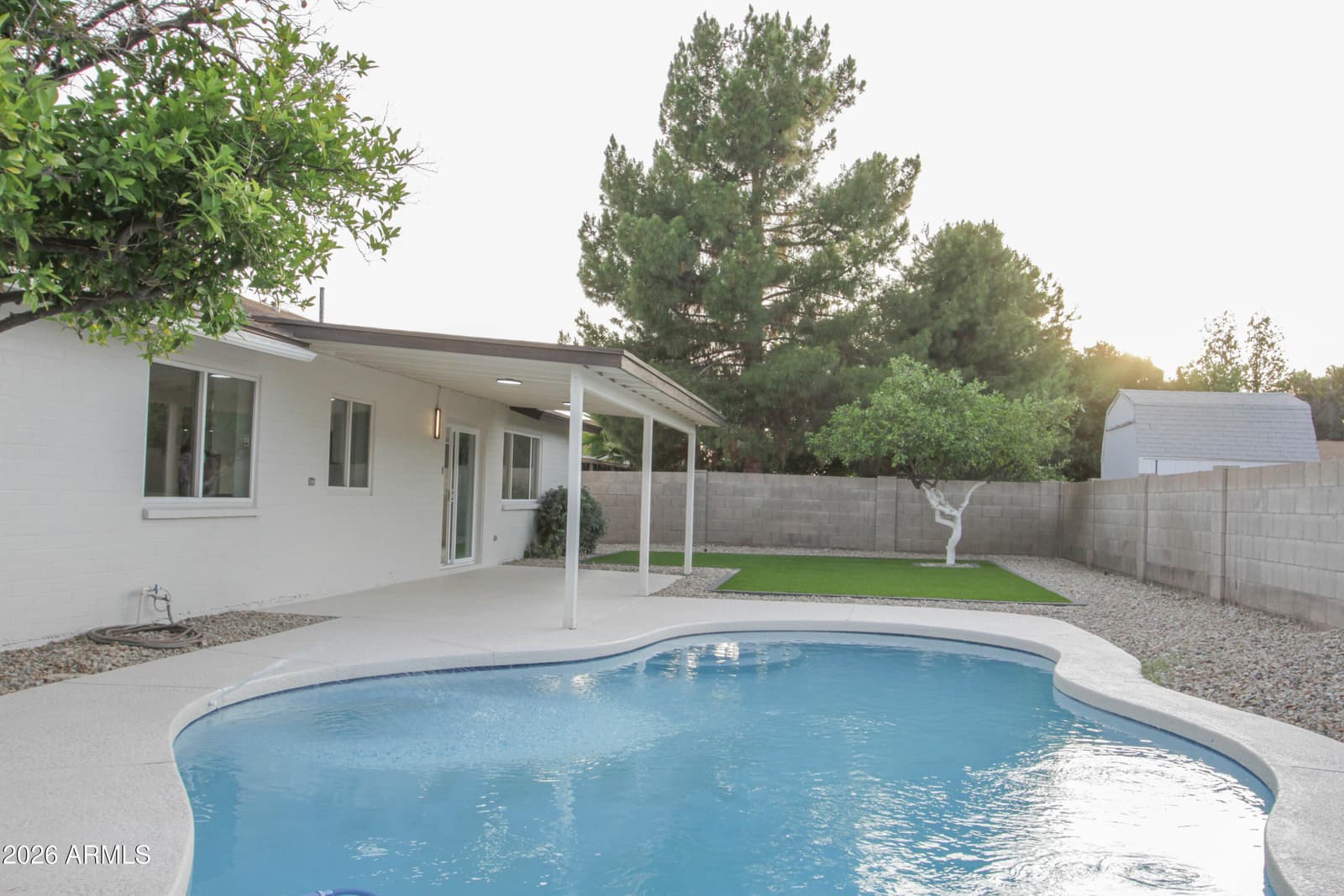 2142 W KERRY Lane, Phoenix, AZ 85027 — photo 14 of 49