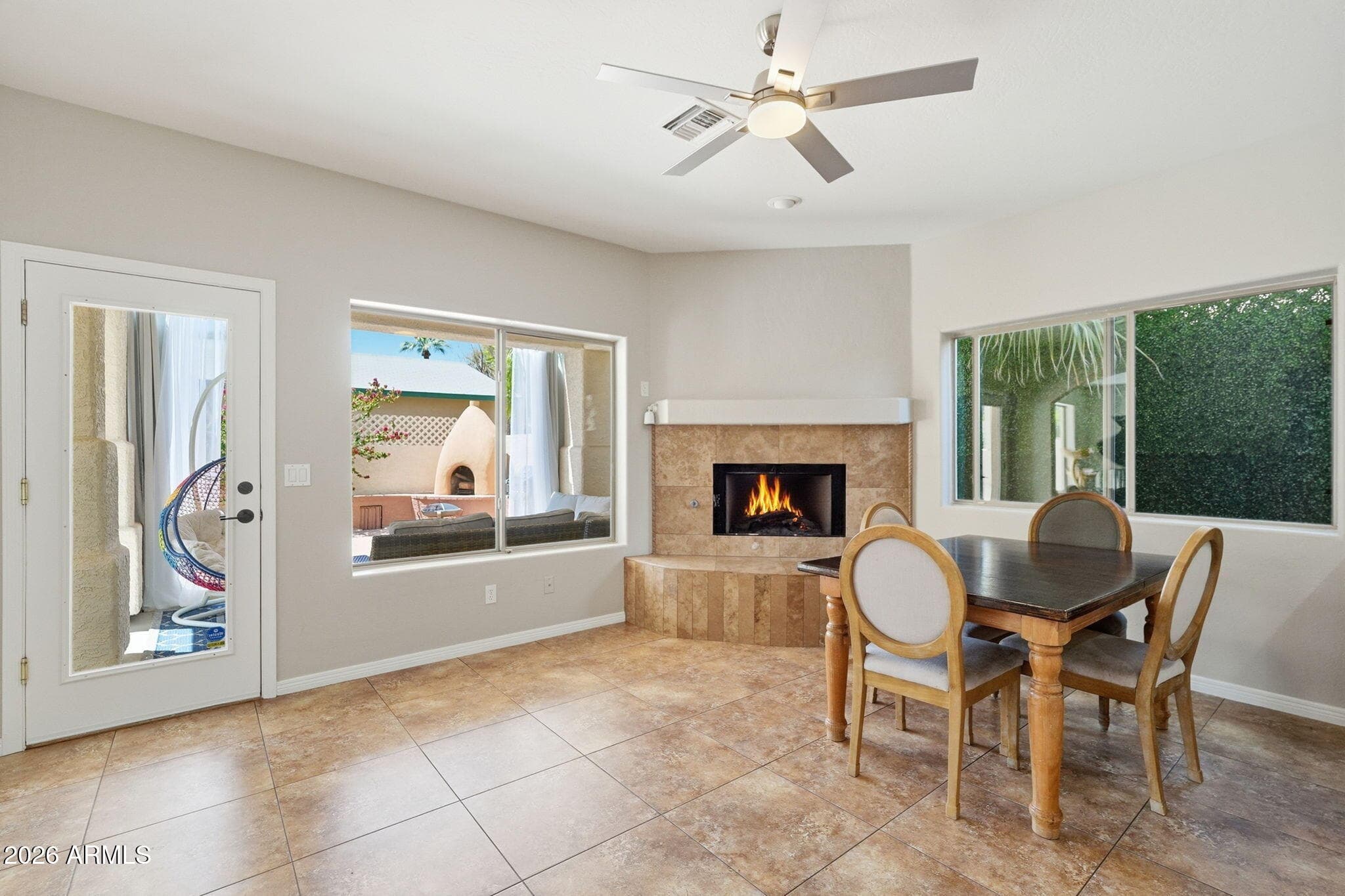 6334 N 6TH Way, Phoenix, AZ 85012 — photo 12 of 46