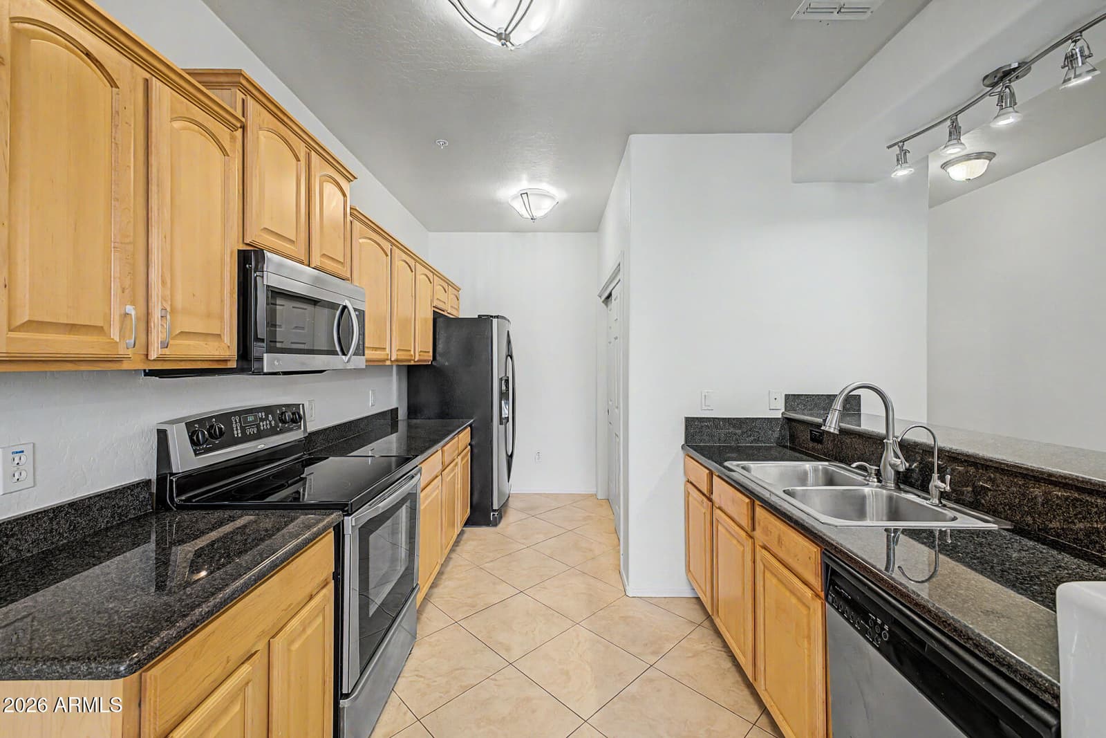 2155 N GRACE Boulevard 113, Chandler, AZ 85225 — photo 9 of 41