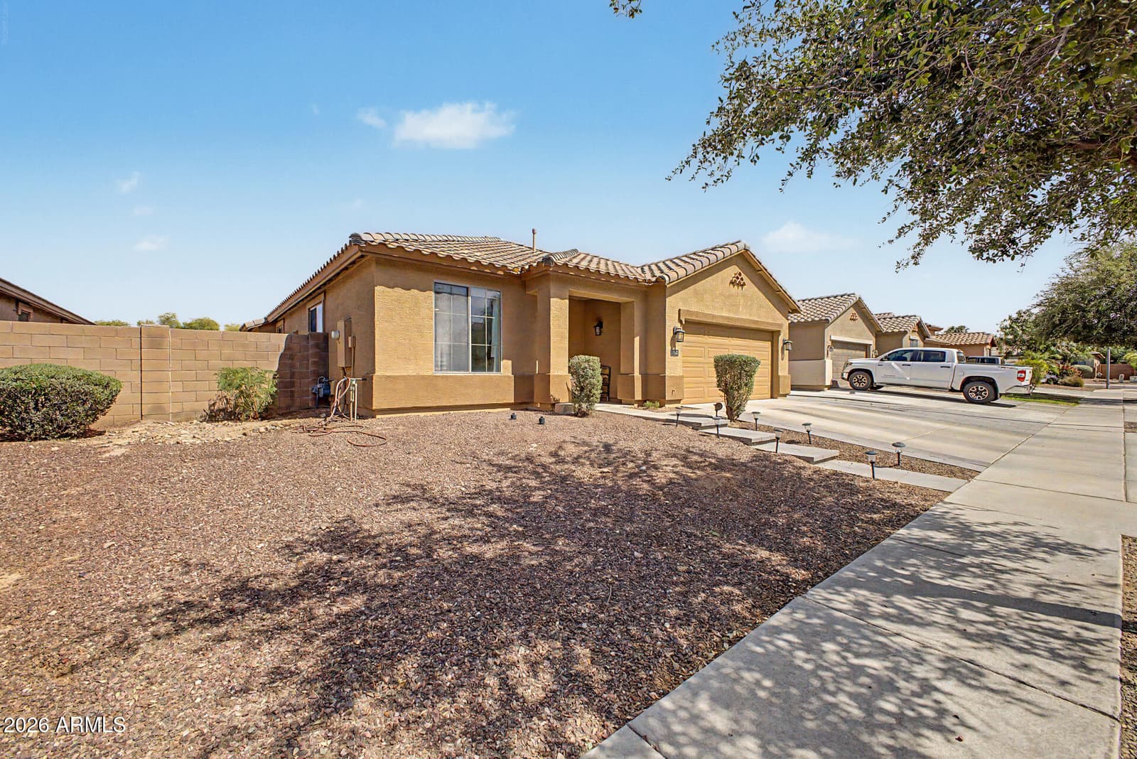 2013 N 119TH Drive, Avondale, AZ 85392 — photo 2 of 24