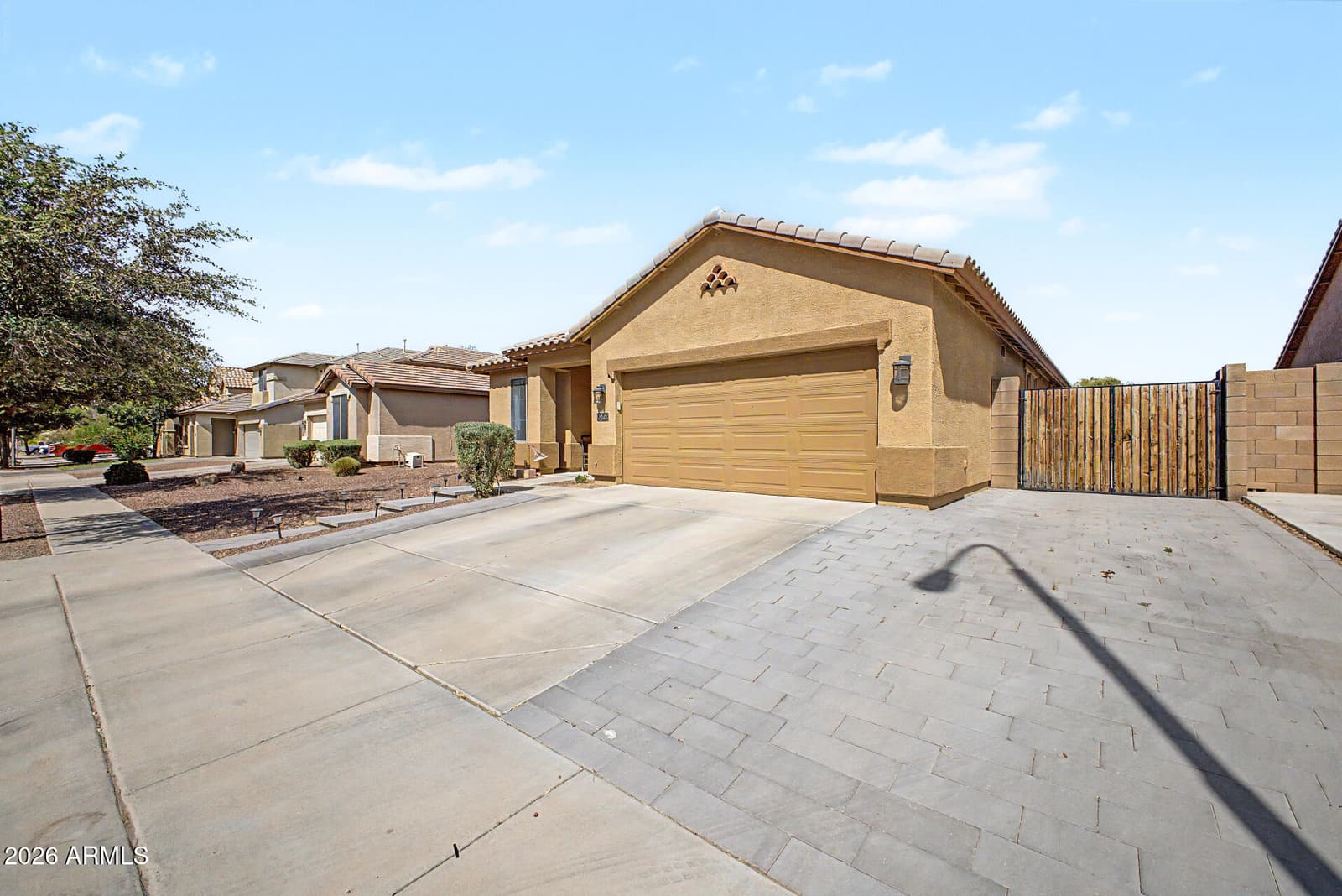 2013 N 119TH Drive, Avondale, AZ 85392 — photo 3 of 24