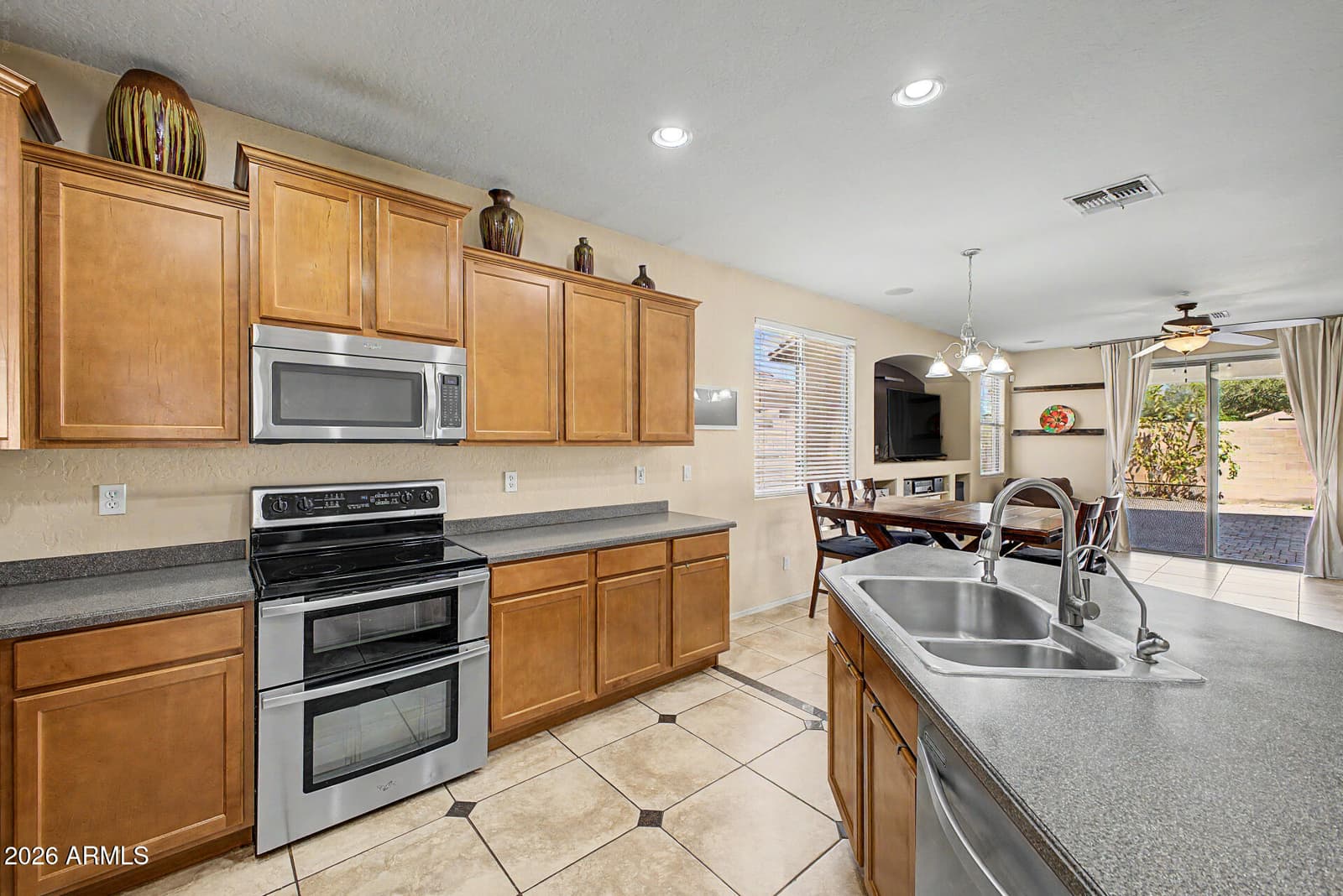 2013 N 119TH Drive, Avondale, AZ 85392 — photo 7 of 24