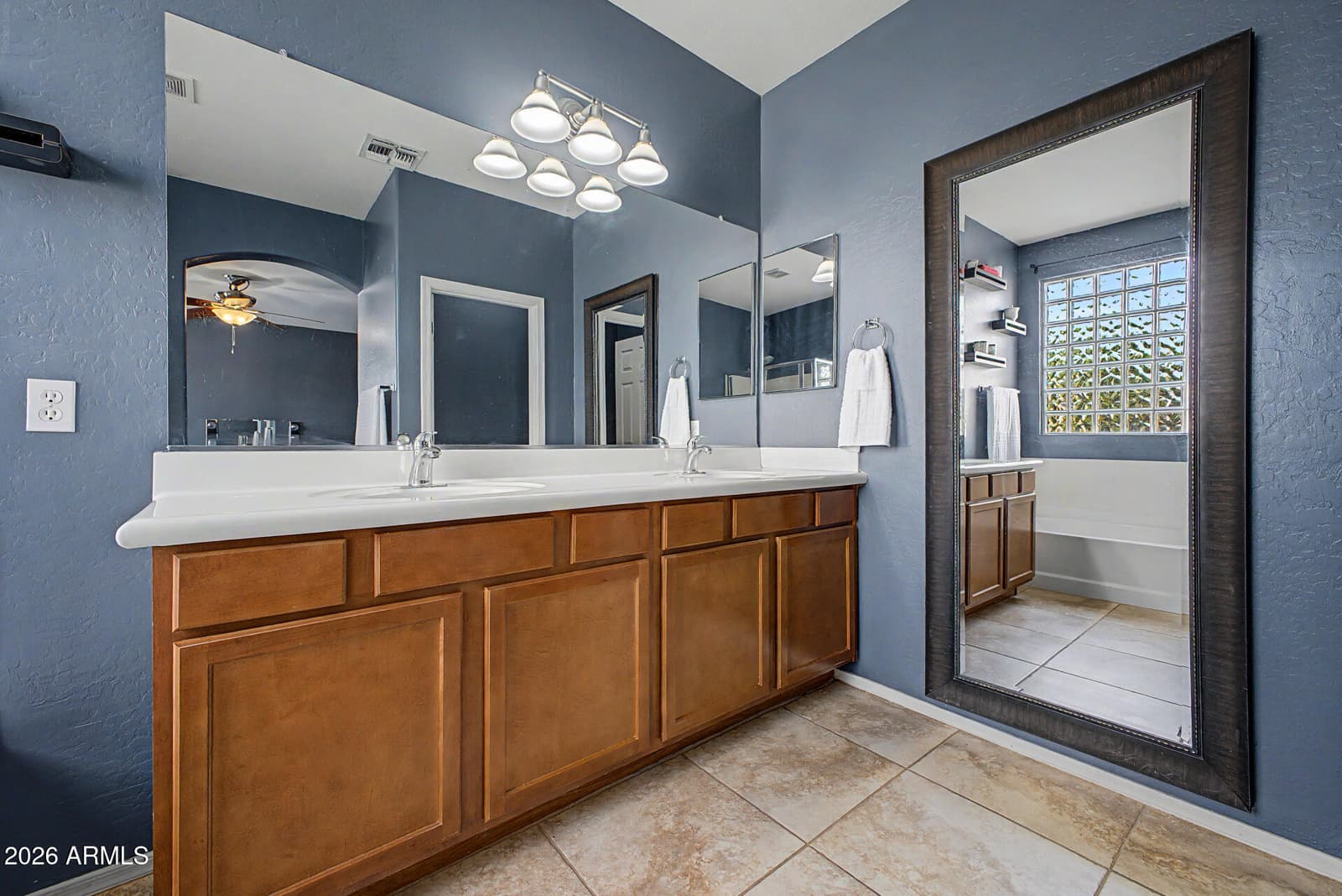 2013 N 119TH Drive, Avondale, AZ 85392 — photo 14 of 24