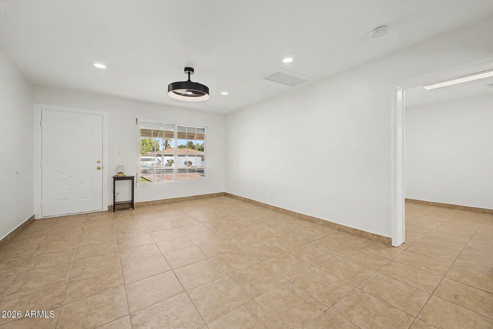 6138 N 15TH Avenue, Phoenix, AZ 85015 — photo 4 of 47