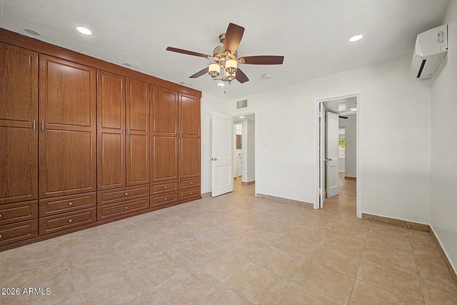 6138 N 15TH Avenue, Phoenix, AZ 85015 — photo 16 of 47