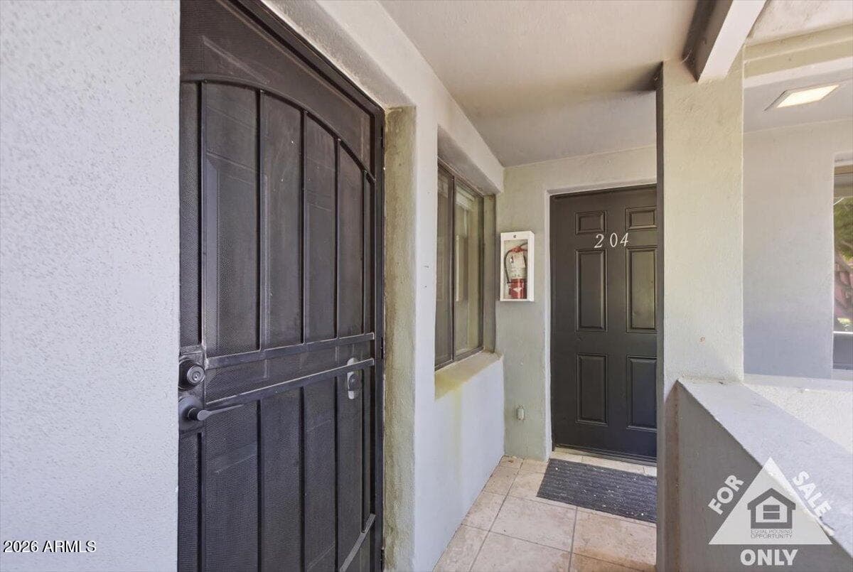 4224 N 12TH Street 203, Phoenix, AZ 85014 — photo 4 of 17