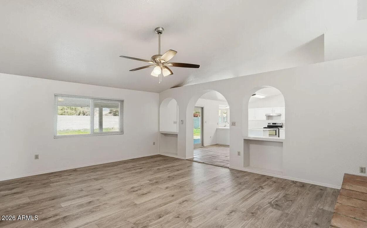 7016 E MENLO Street, Mesa, AZ 85207 — photo 4 of 29