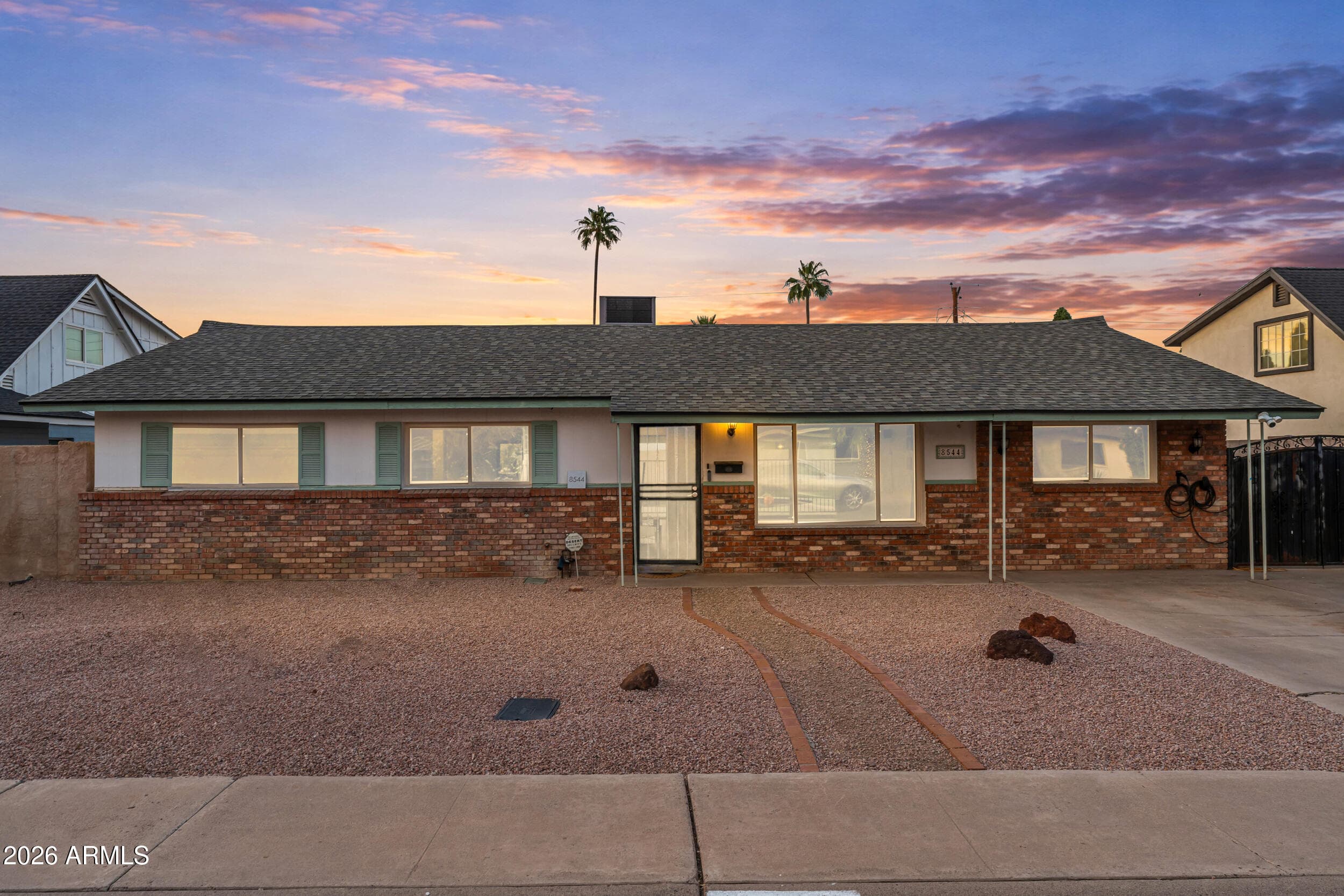 8544 E KEIM Drive, Scottsdale, AZ 85250 — photo 4 of 4