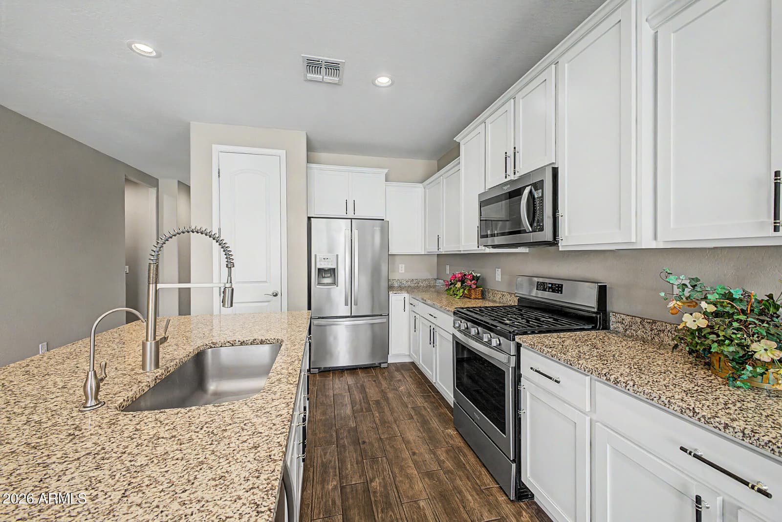 2011 W YELLOWBIRD Lane, Phoenix, AZ 85085 — photo 12 of 44