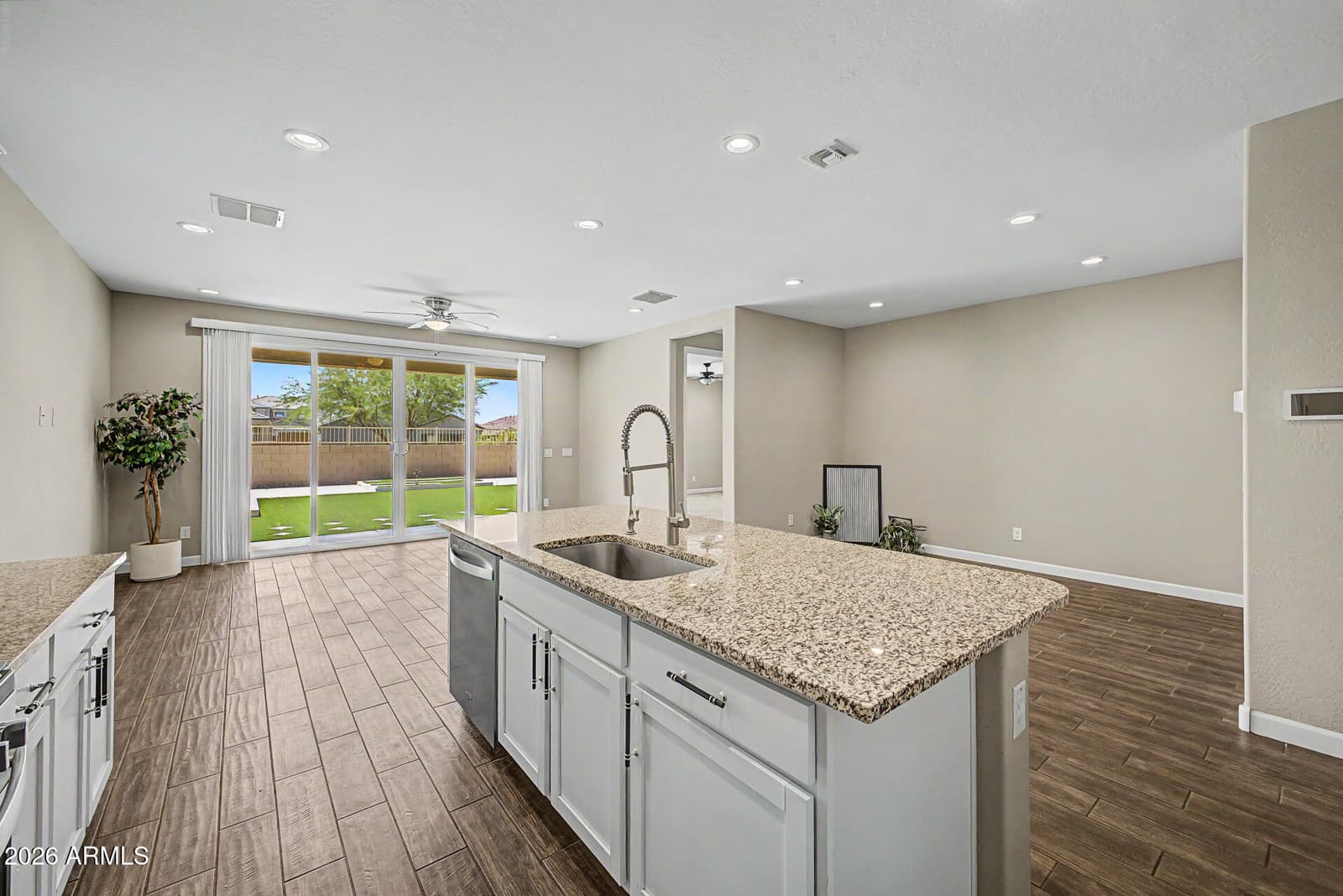 2011 W YELLOWBIRD Lane, Phoenix, AZ 85085 — photo 13 of 44