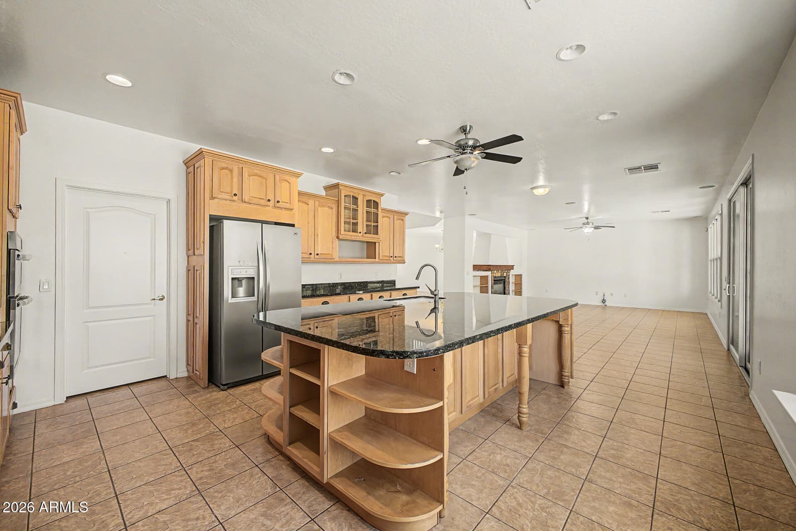 4034 W SAINT KATERI Drive, Phoenix, AZ 85041 — photo 11 of 44