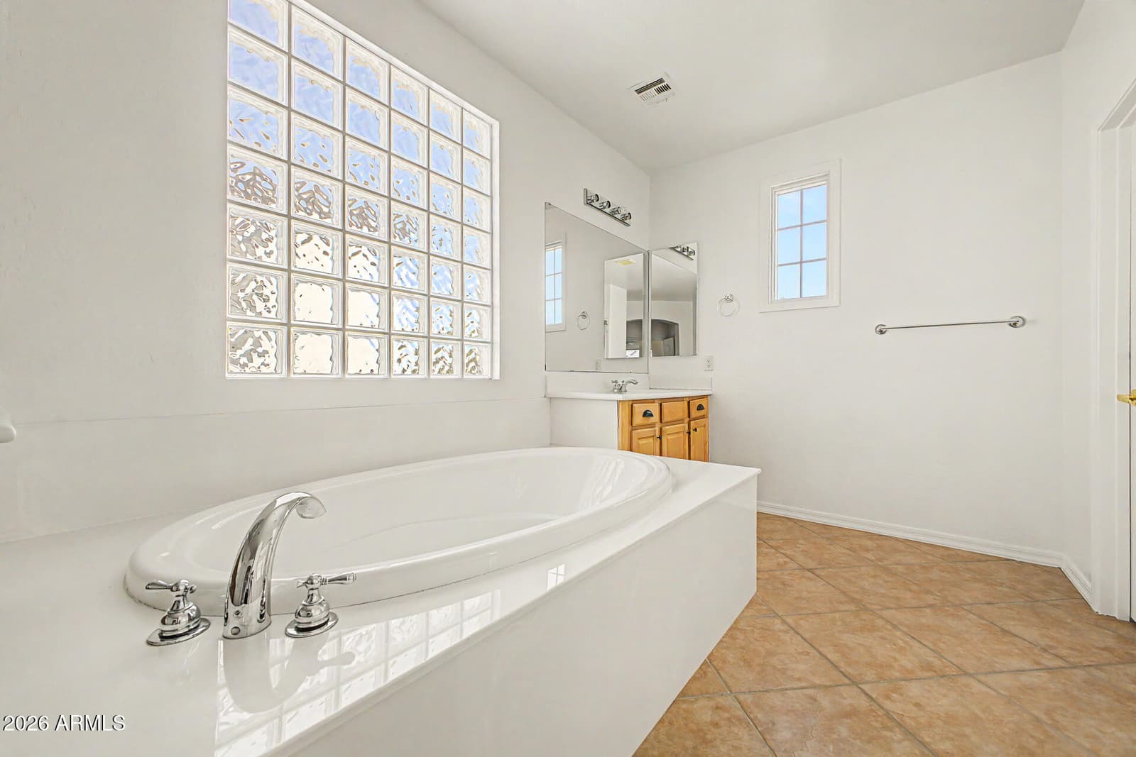 4034 W SAINT KATERI Drive, Phoenix, AZ 85041 — photo 24 of 44