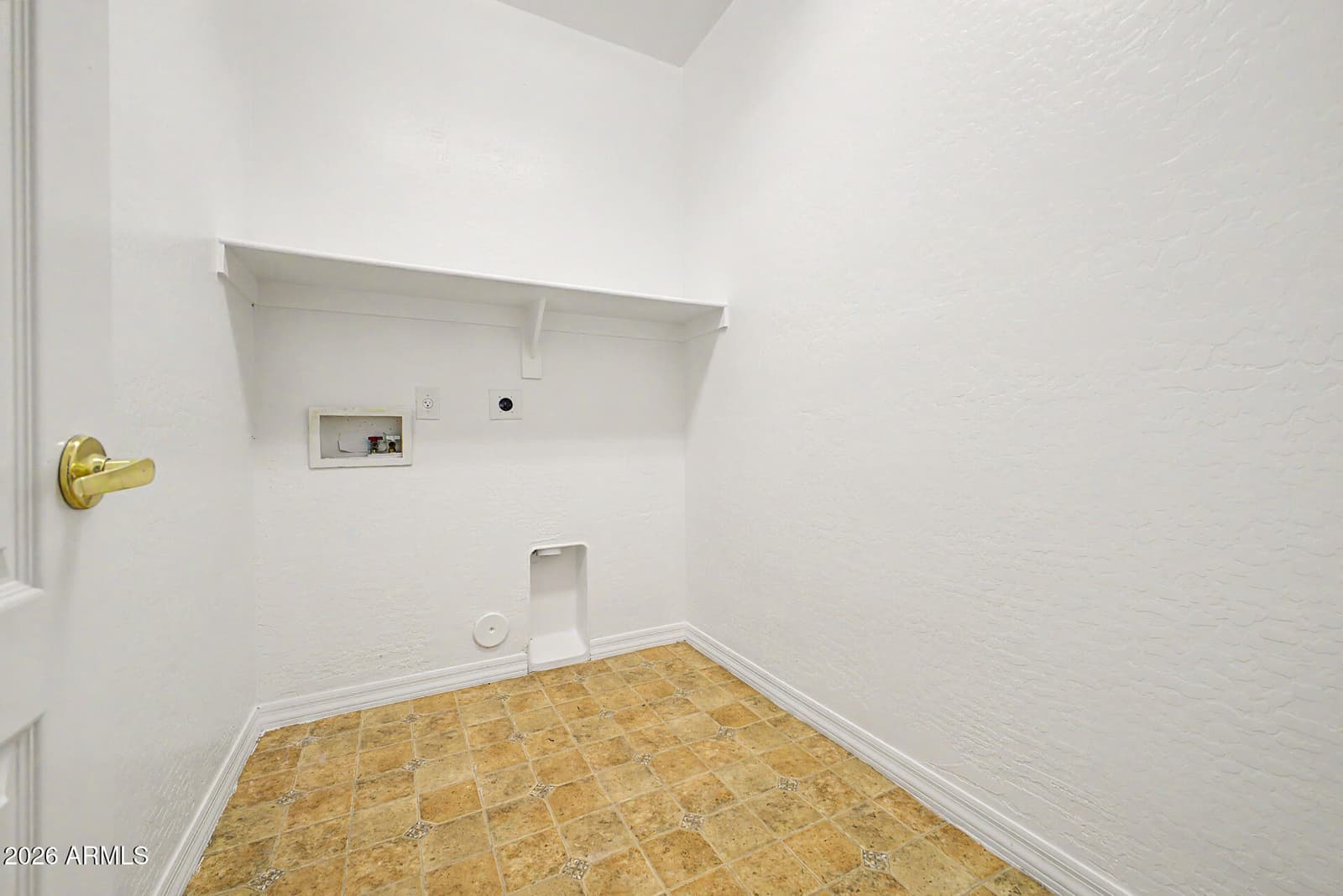 4034 W SAINT KATERI Drive, Phoenix, AZ 85041 — photo 30 of 44