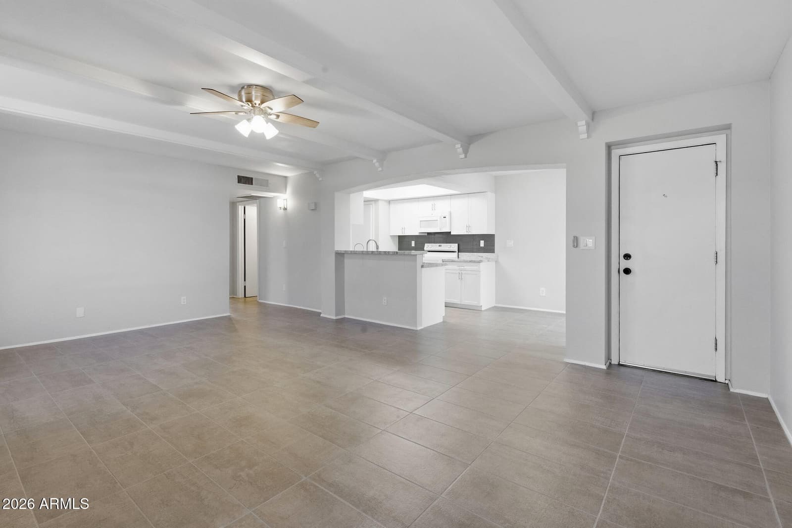780 E EUGIE Avenue, Phoenix, AZ 85022 — photo 5 of 25