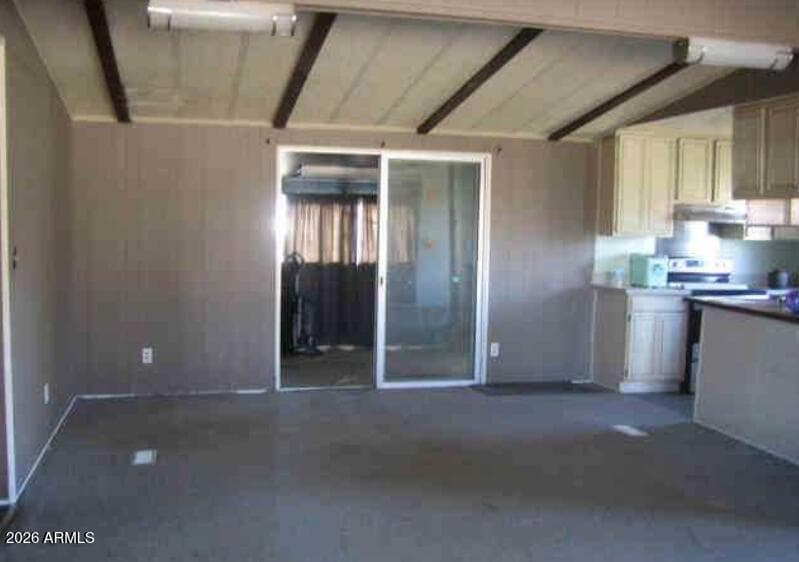 22655 W HENDERSON Street, Congress, AZ 85332 — photo 4 of 15