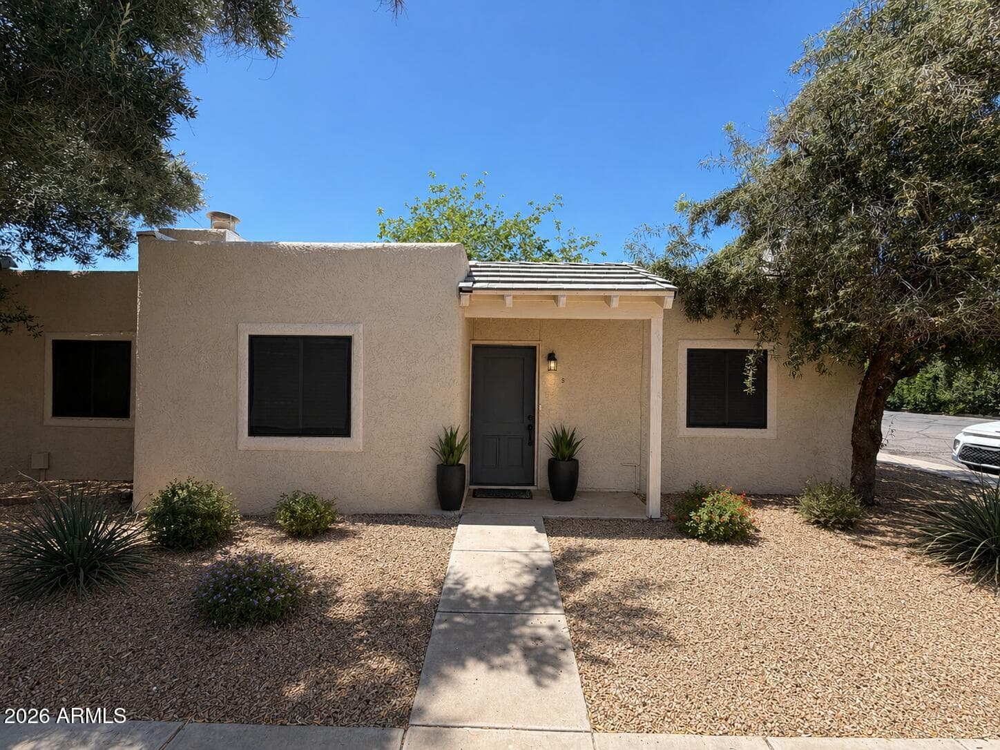 15601 N 27TH Street 5, Phoenix, AZ 85032 — photo 1 of 21