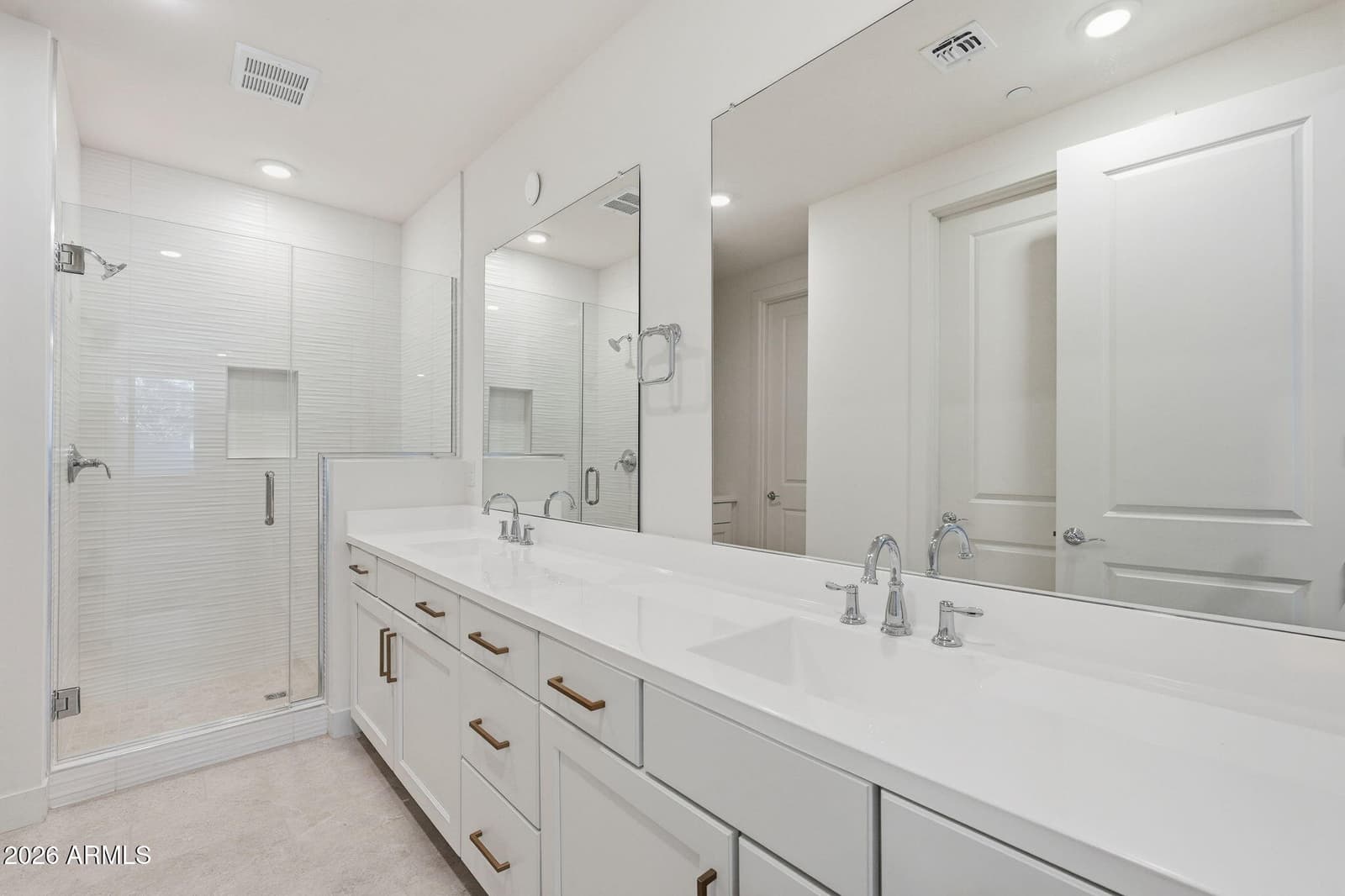 2121 W SONORAN DESERT Drive 81, Phoenix, AZ 85085 — photo 23 of 28