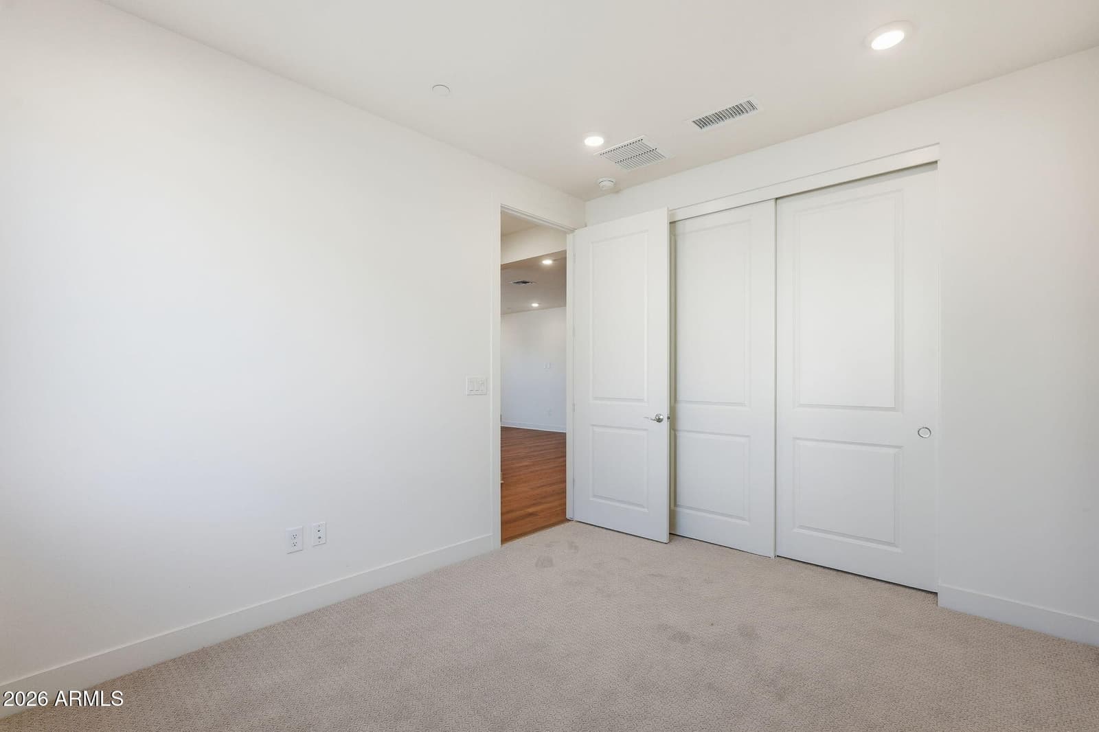 2121 W SONORAN DESERT Drive 81, Phoenix, AZ 85085 — photo 28 of 28