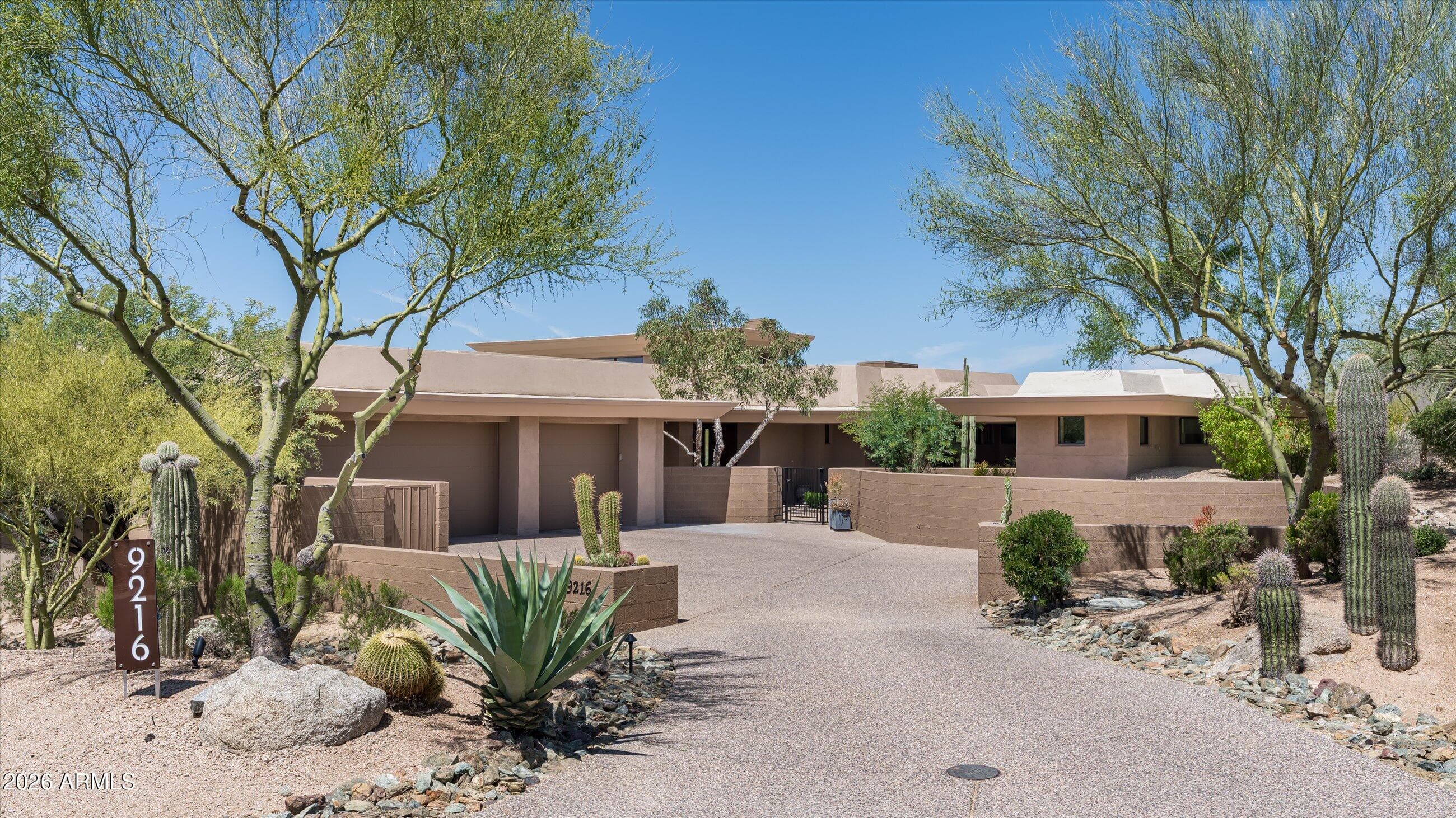 9216 E SKY LINE Drive, Scottsdale, AZ 85262 — photo 2 of 50