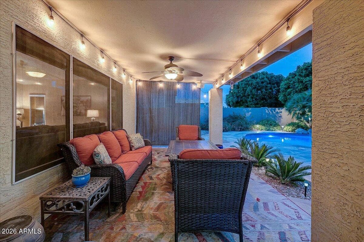 1054 E GOLDEN Court, Chandler, AZ 85225 — photo 5 of 53