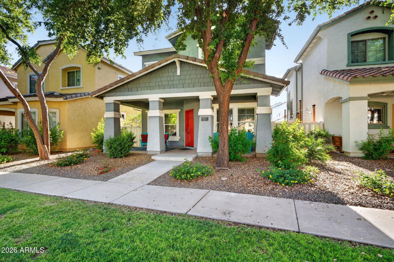 1541 S MALABAR Lane, Gilbert, AZ 85296 — photo 3 of 51