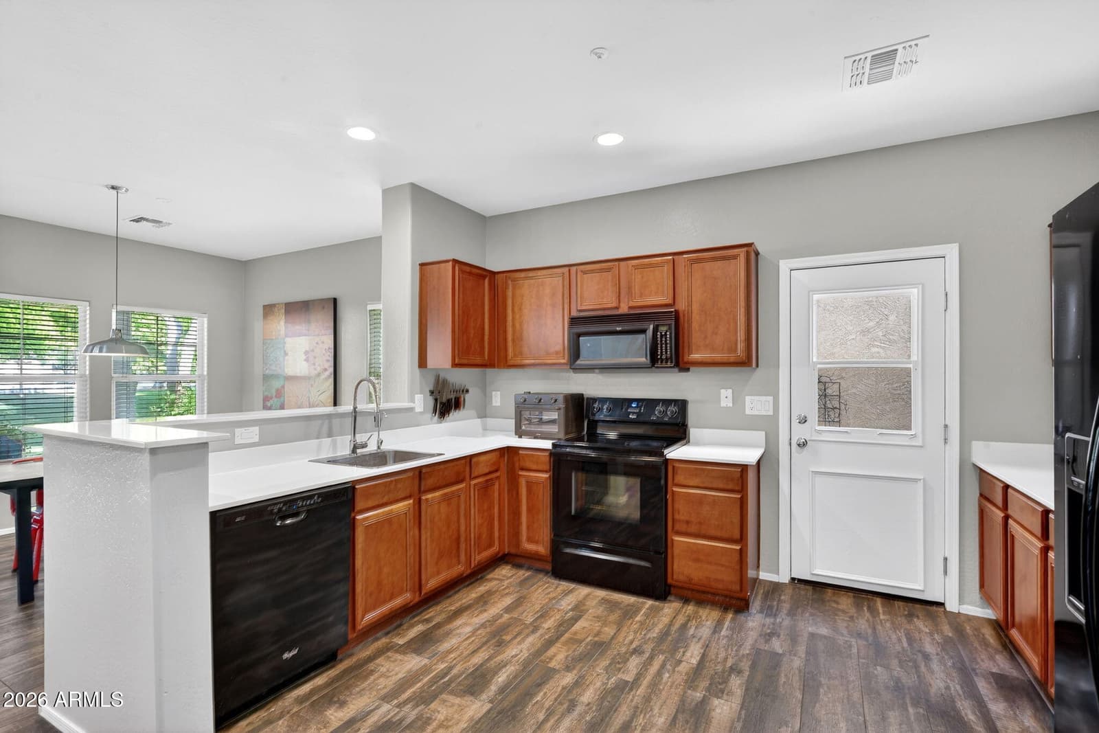 1541 S MALABAR Lane, Gilbert, AZ 85296 — photo 12 of 51