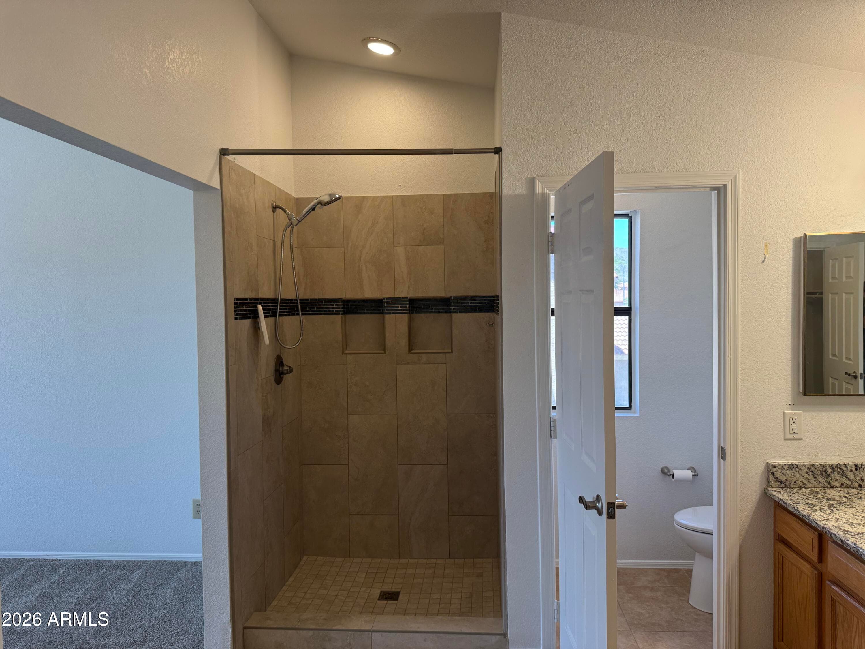 3927 E LAVENDER Lane, Phoenix, AZ 85044 — photo 35 of 63