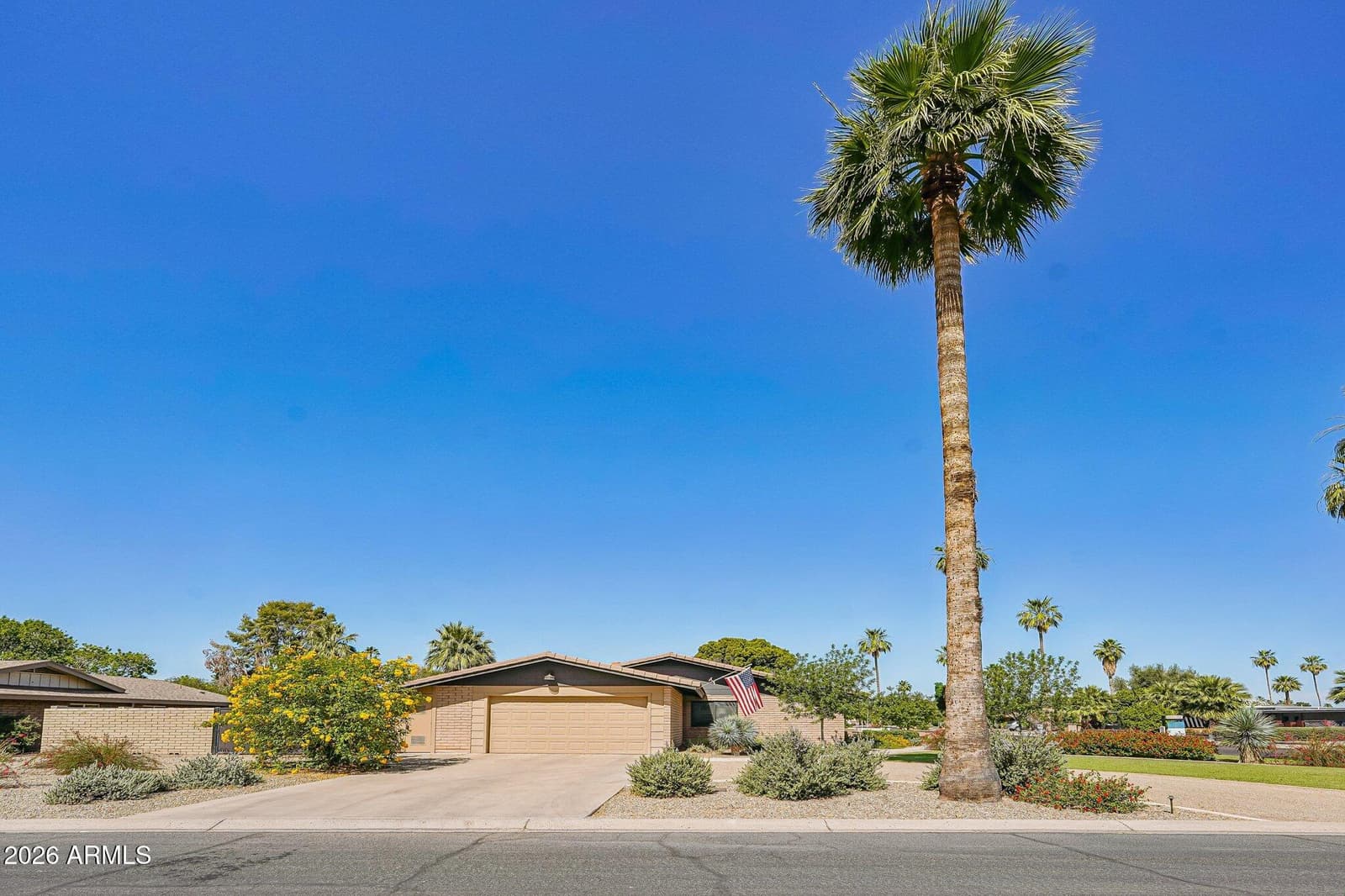 855 N VILLA NUEVA Drive, Litchfield Park, AZ 85340 — photo 13 of 50