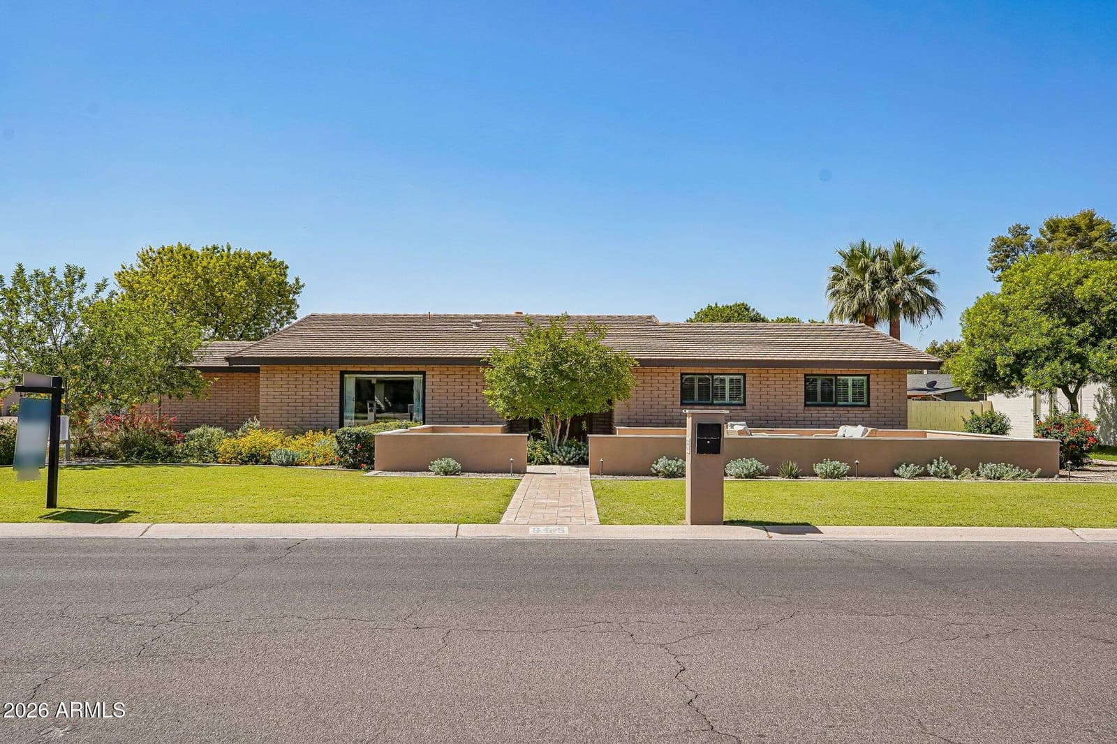 855 N VILLA NUEVA Drive, Litchfield Park, AZ 85340 — photo 2 of 50