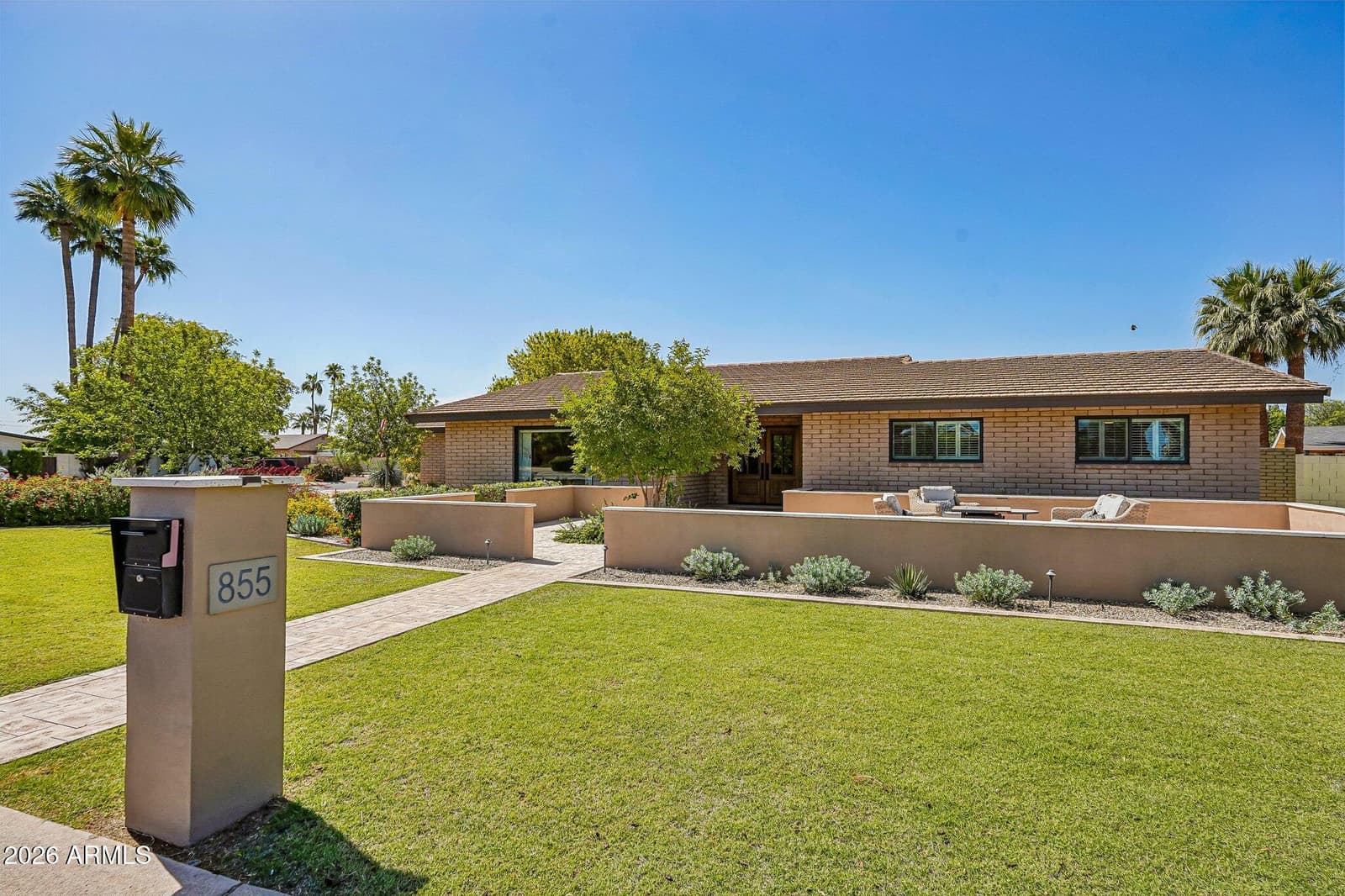 855 N VILLA NUEVA Drive, Litchfield Park, AZ 85340 — photo 11 of 50