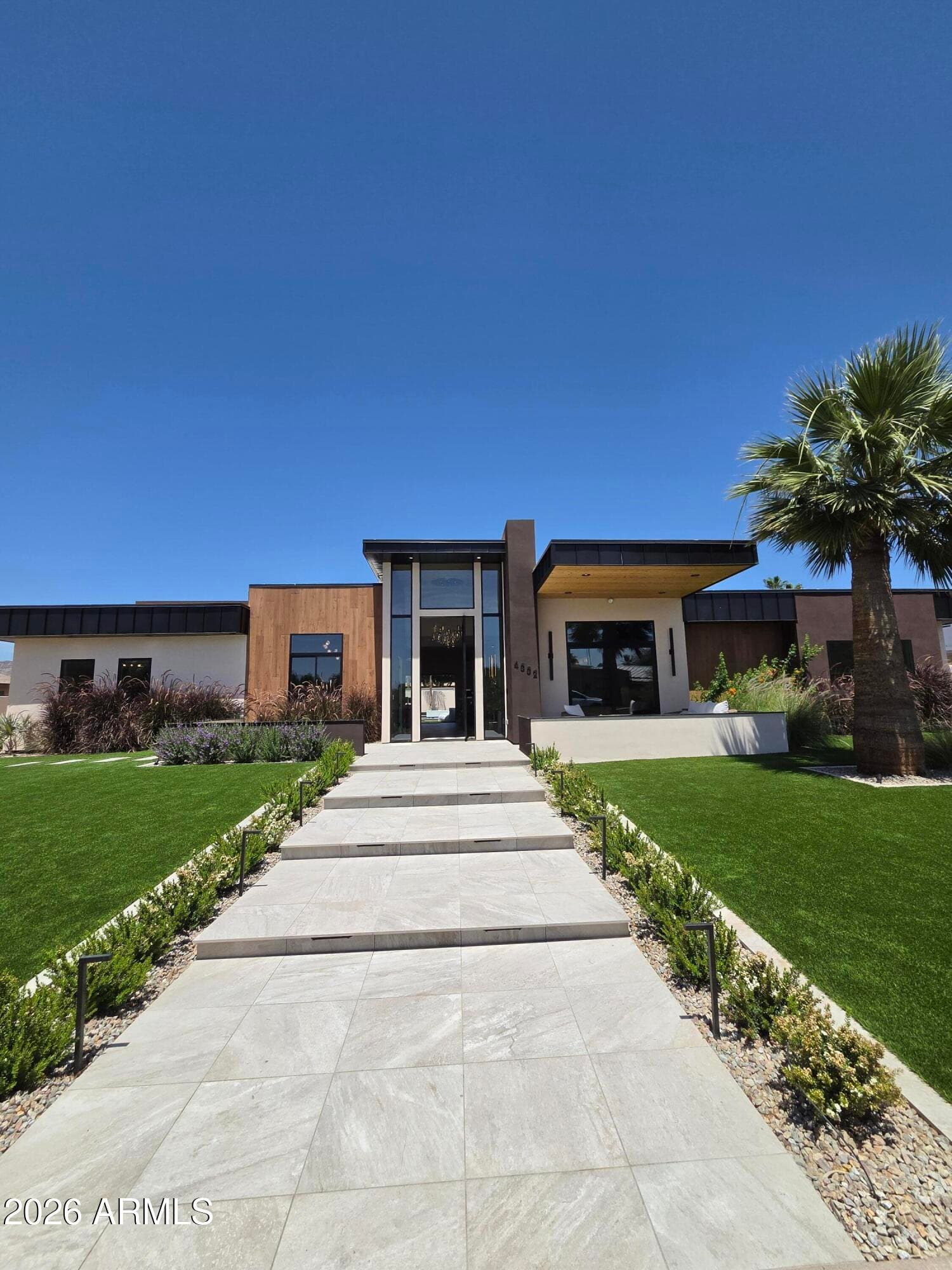 4332 E Vermont Avenue, Phoenix, AZ 85018 — photo 19 of 85