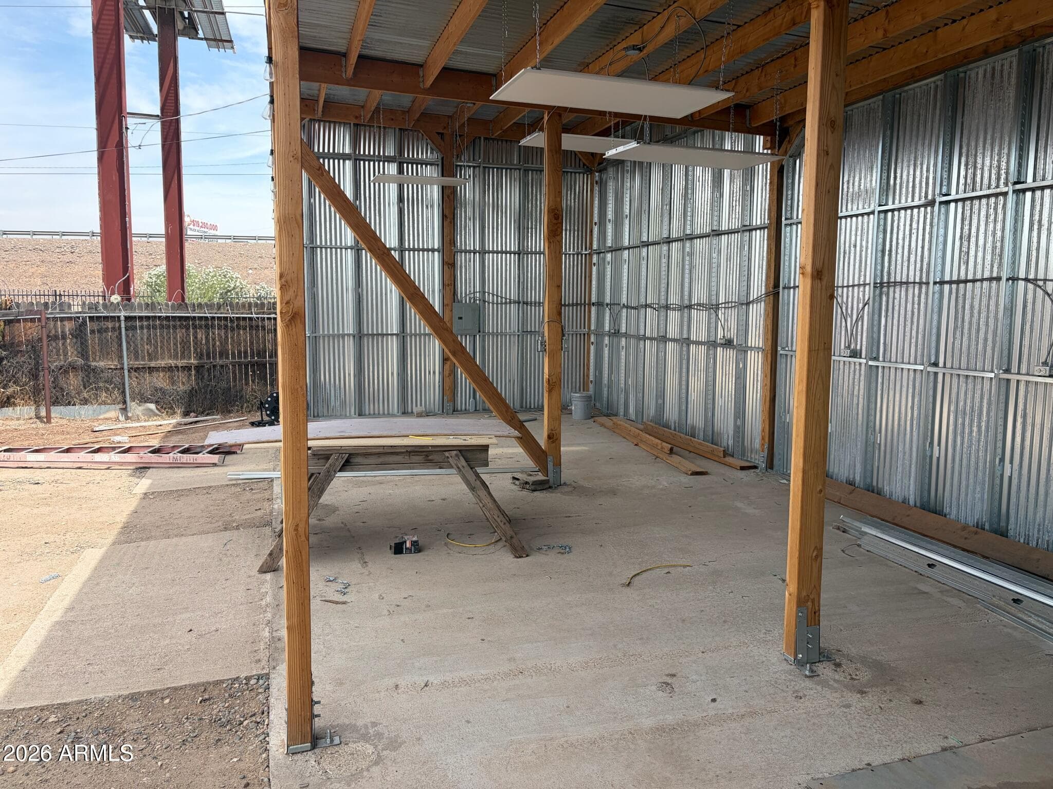 2045 S 6TH Avenue, Phoenix, AZ 85003 — photo 12 of 36