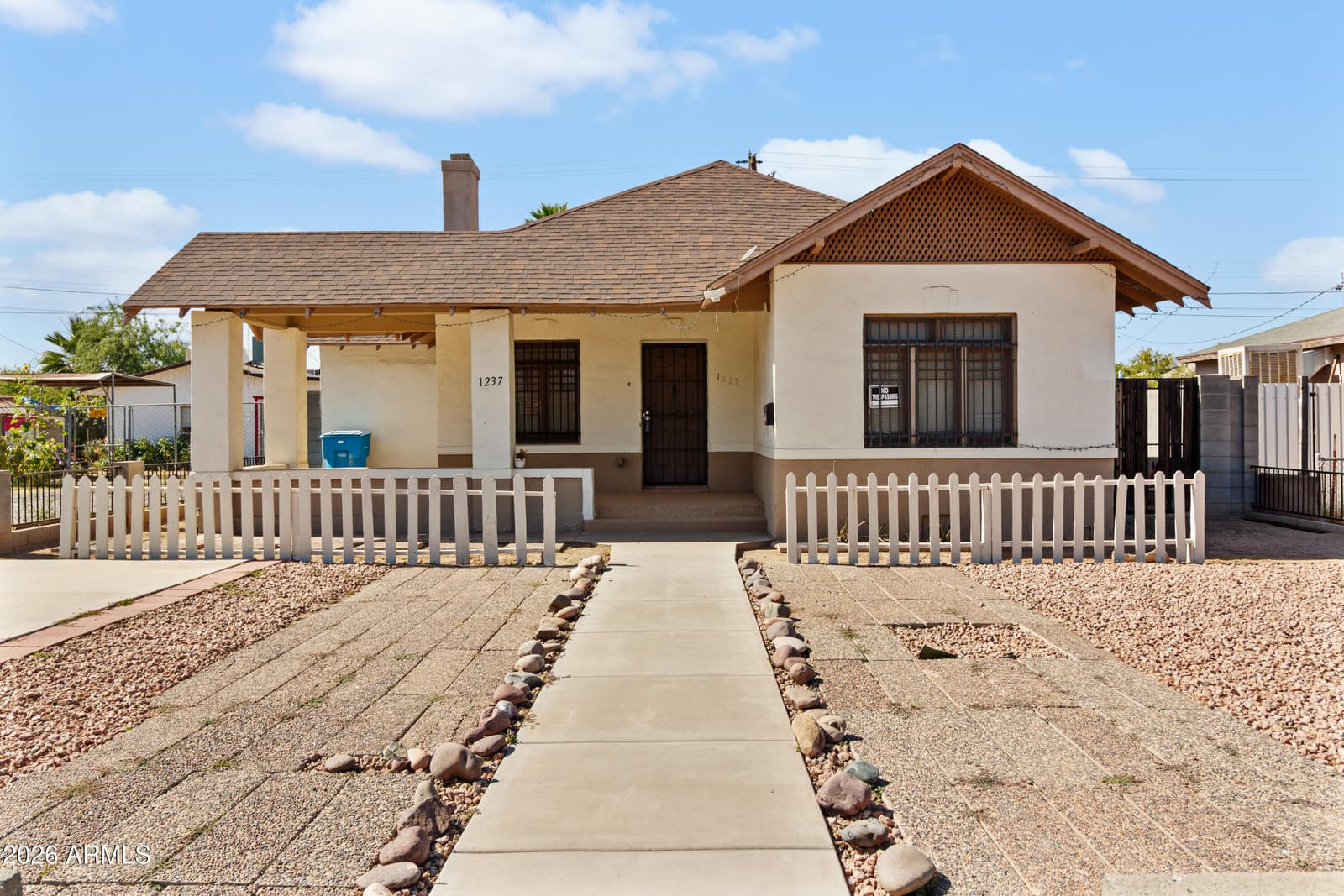 1237 E PIERCE Street, Phoenix, AZ 85006 — photo 1 of 23