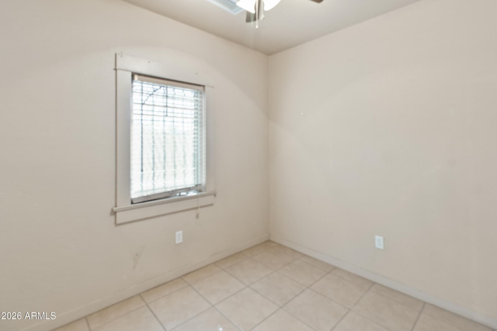 1237 E PIERCE Street, Phoenix, AZ 85006 — photo 15 of 23