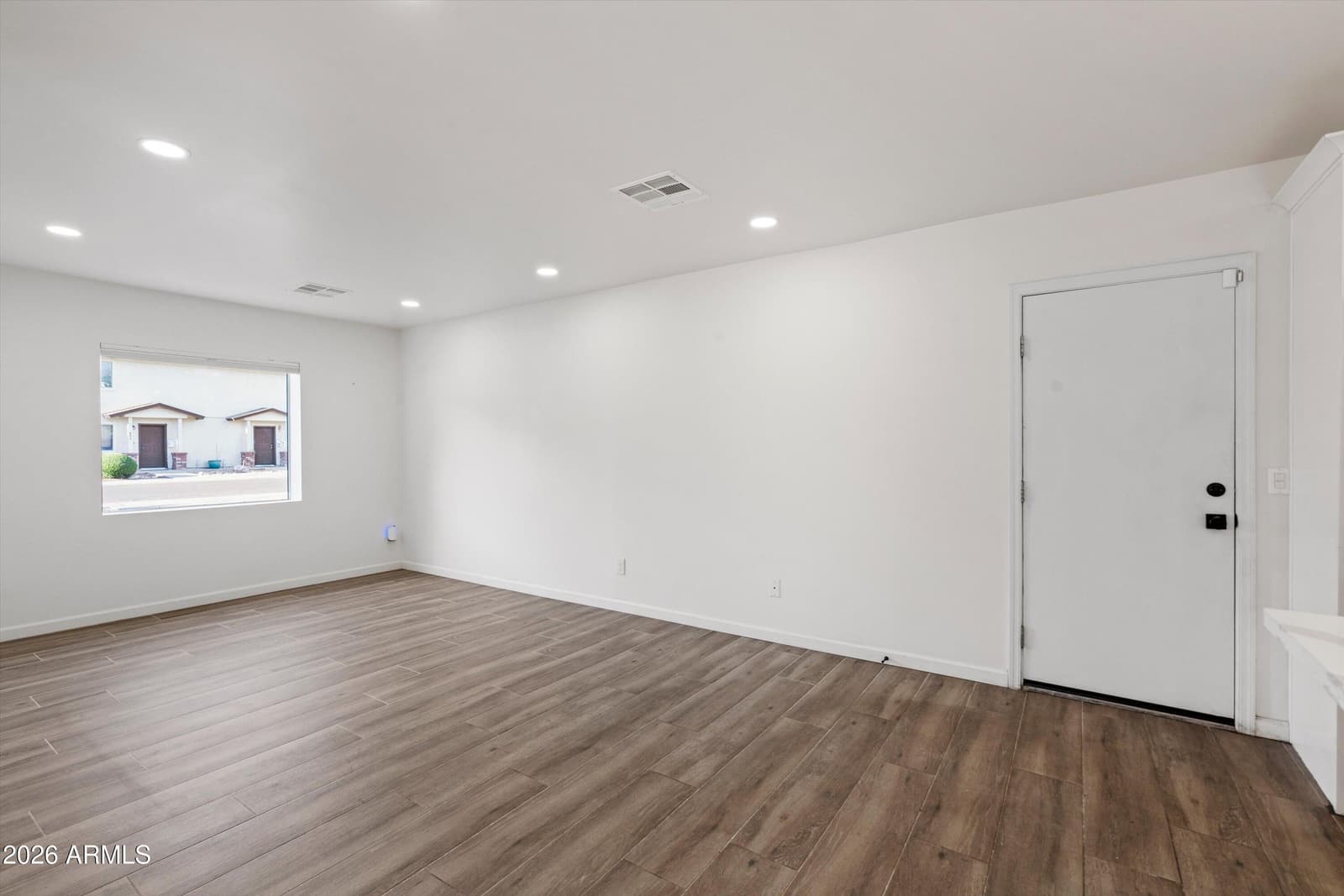 333 E CLARENDON Avenue, Phoenix, AZ 85012 — photo 15 of 49