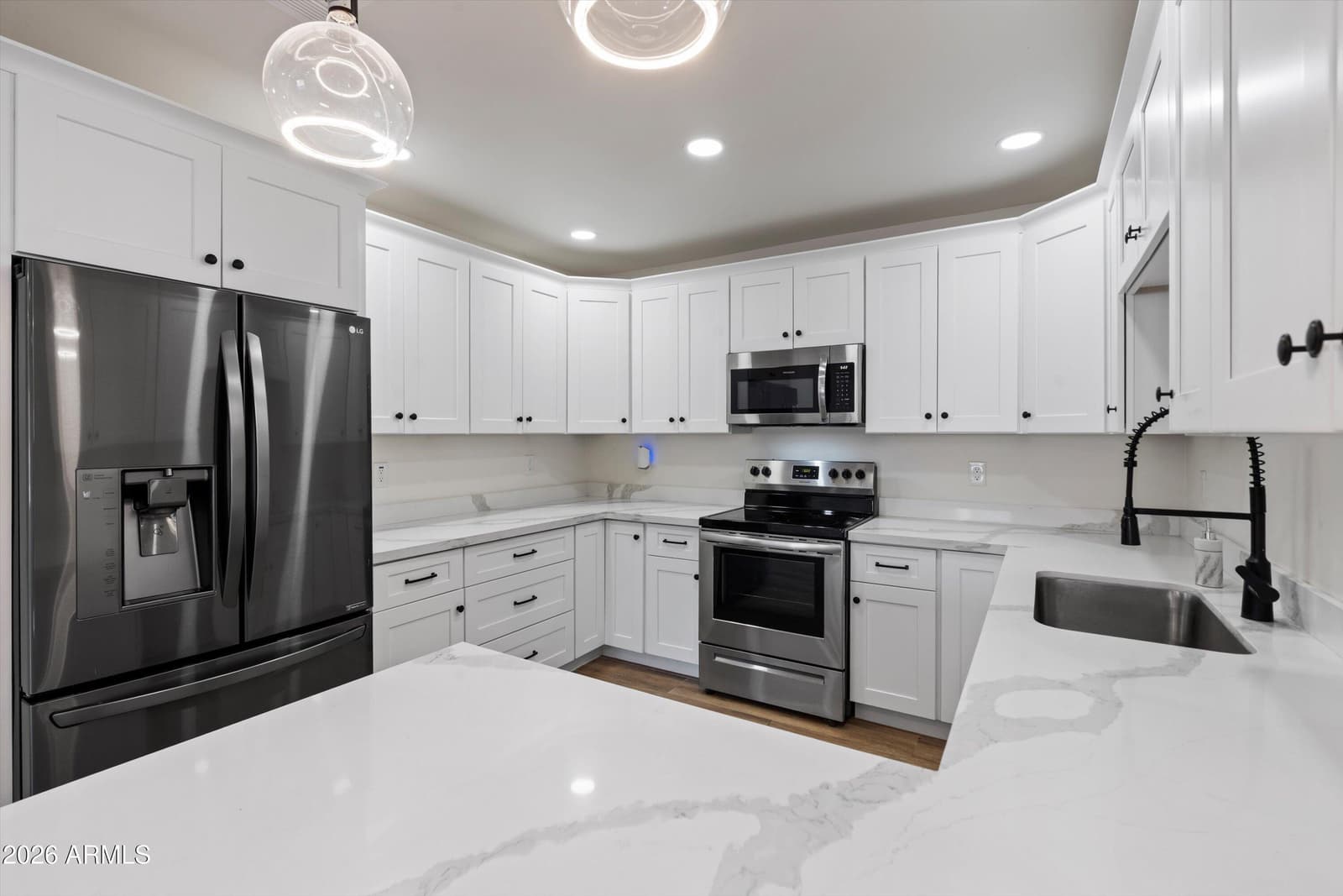 333 E CLARENDON Avenue, Phoenix, AZ 85012 — photo 19 of 49