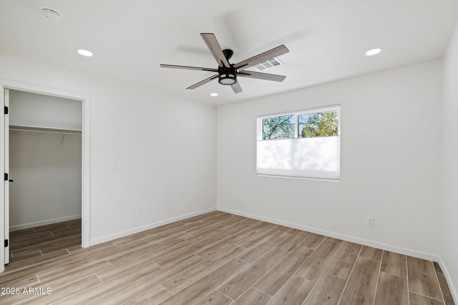 333 E CLARENDON Avenue, Phoenix, AZ 85012 — photo 31 of 49