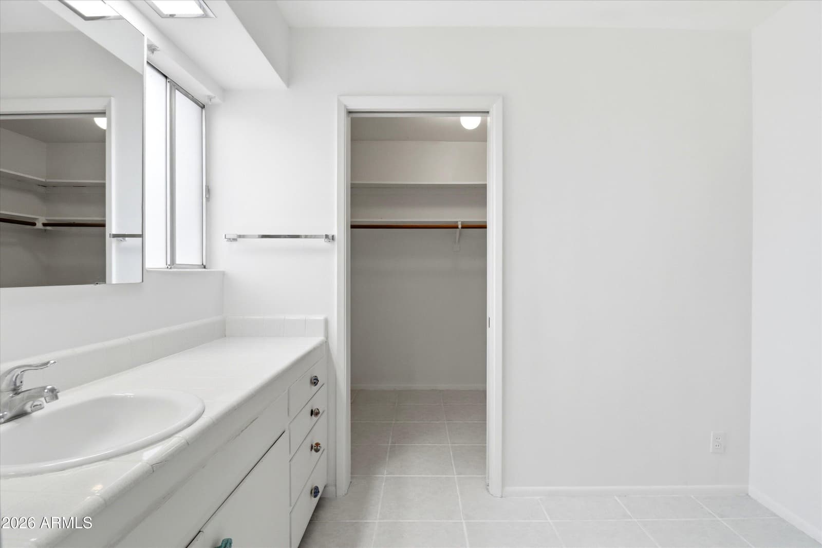 100 W MARYLAND Avenue H1, Phoenix, AZ 85013 — photo 13 of 20