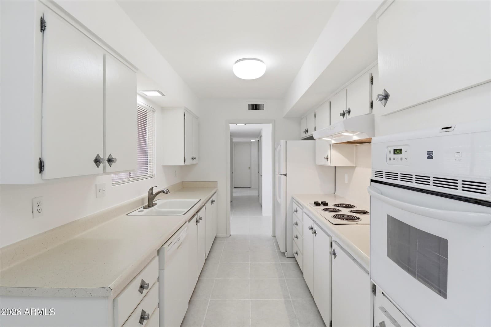 100 W MARYLAND Avenue H1, Phoenix, AZ 85013 — photo 9 of 20