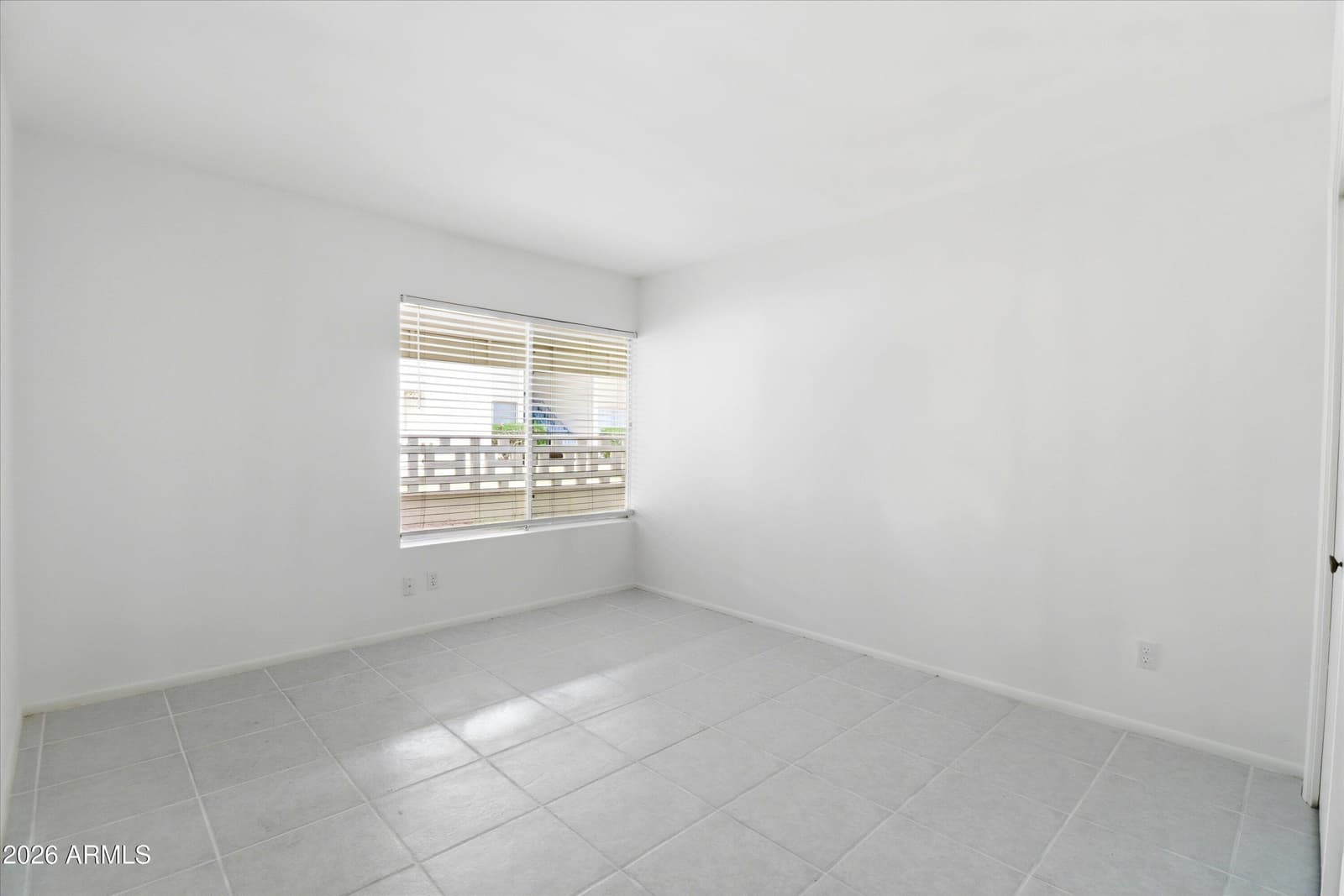 100 W MARYLAND Avenue H1, Phoenix, AZ 85013 — photo 6 of 20
