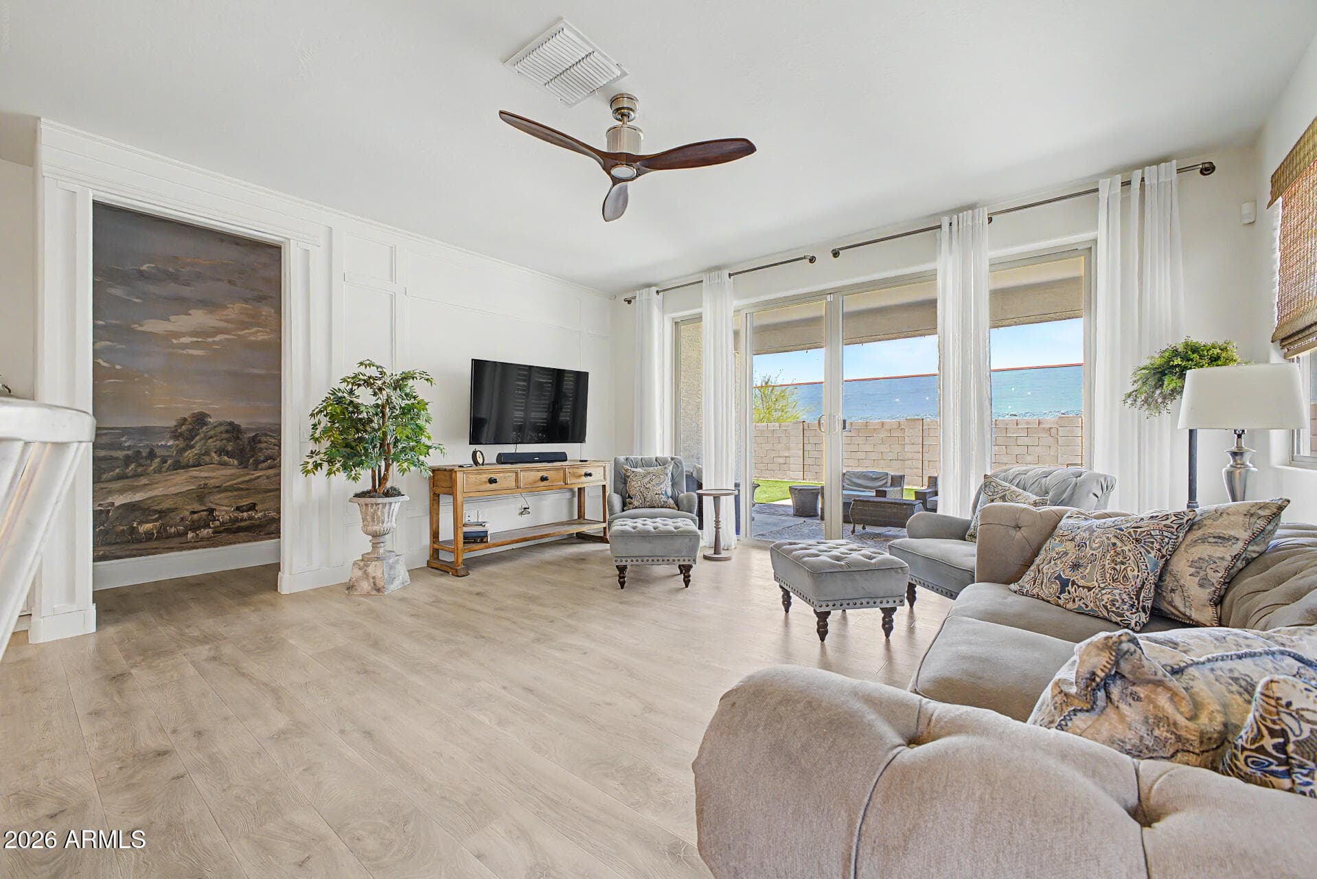2740 W APOLLO Road, Phoenix, AZ 85041 — photo 11 of 27