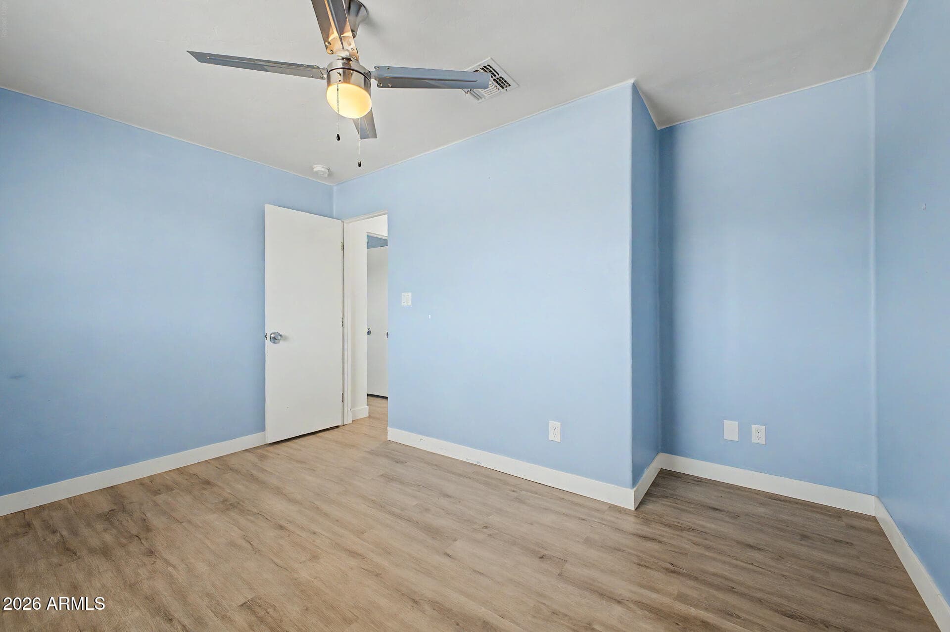2232 W SAN MIGUEL Avenue, Phoenix, AZ 85015 — photo 20 of 31